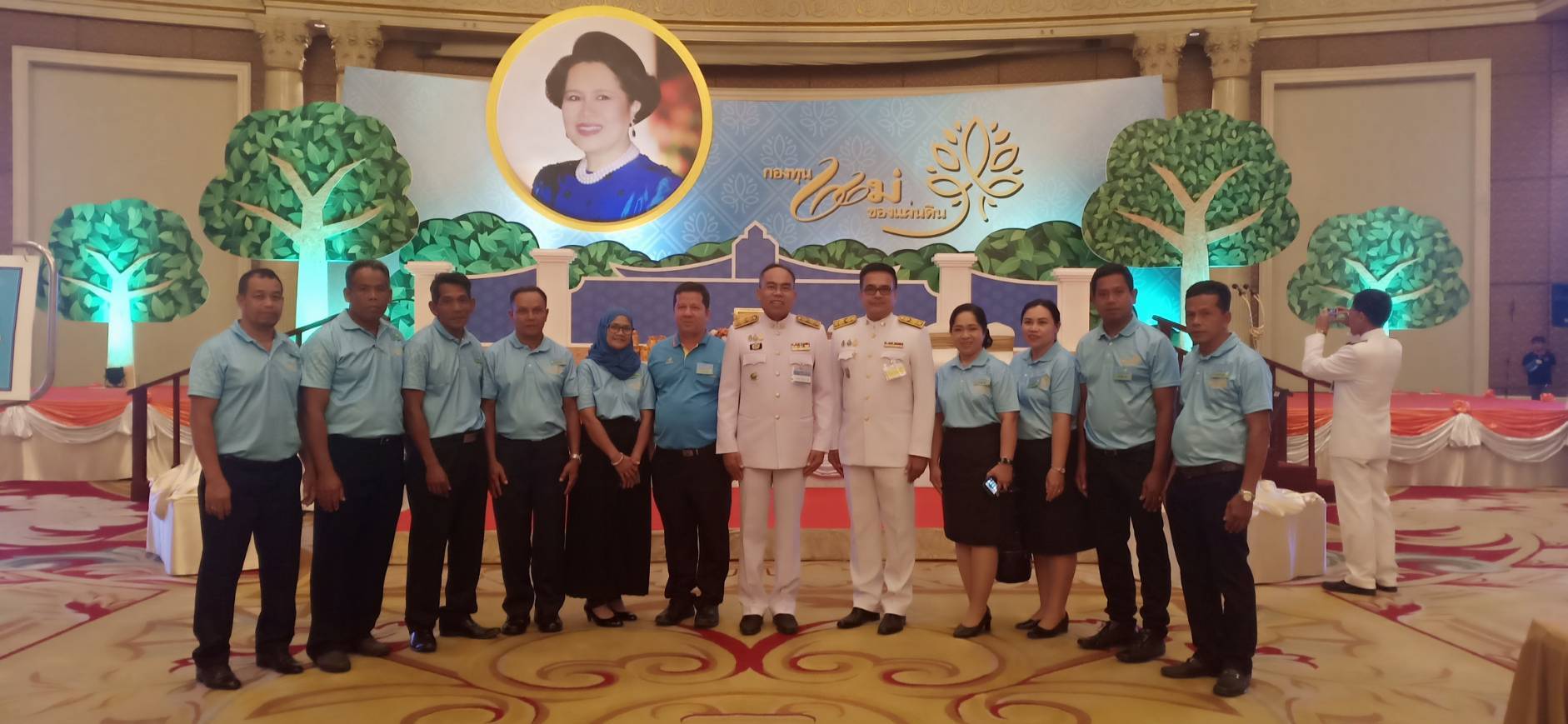 รองผู้ว่าราชการจังหวัดยะลา ได้เข้ารับพระราชทานขวัญถุงกองทุนแม่ของแผ่นดิน
