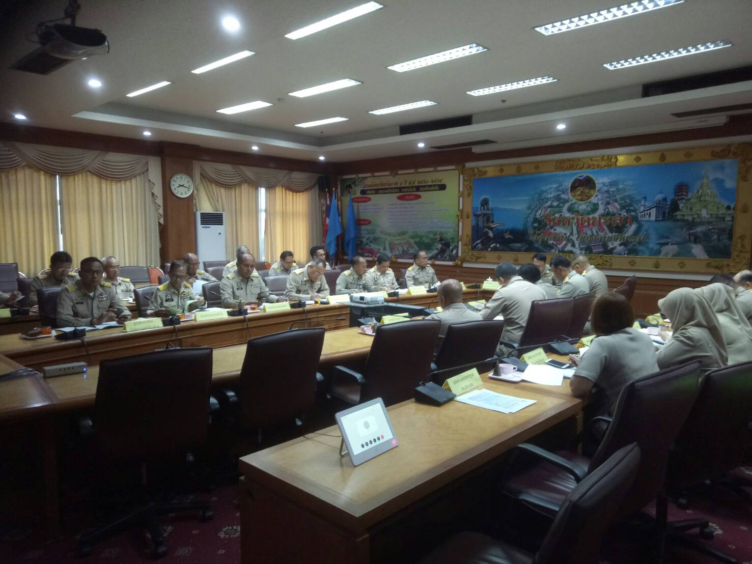 พช.ยะลา ร่วมประชุมมอบนโยบายของกระทรวงมหาดไทยให้แก่ผู้บริหารและผู้ว่าราชการจังหวัด ผ่านระบบวีดิทัศน์ทางไกล