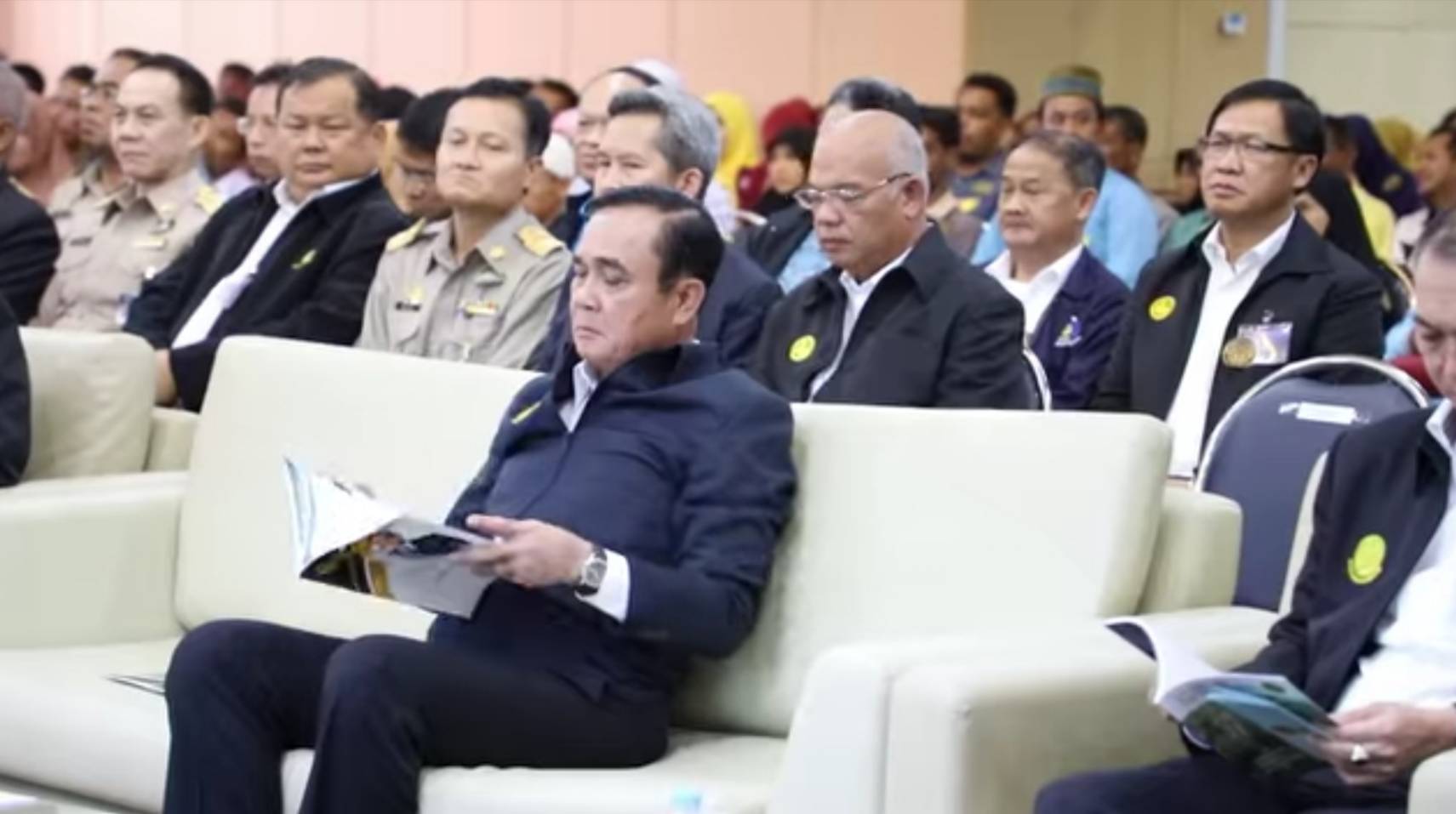 พัฒนาการจังหวัดยะลา ร่วมพิธีเปิดอาคาร ศูนย์ราชการจังหวัดชายแดนภาคใต้