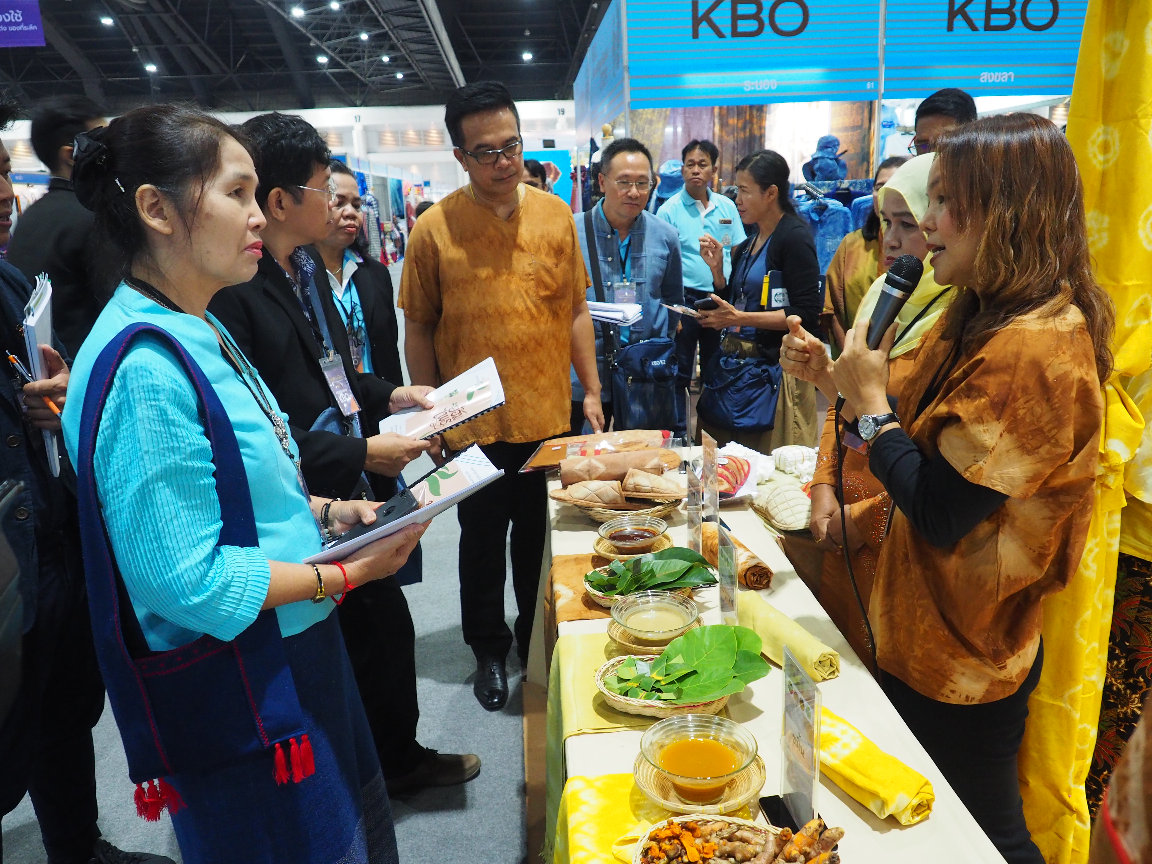 พัฒนาการจังหวัดยะลา กล่าวต้อนรับคณะกรรมการคัดเลือกเครือข่ายองค์ความรู้ (Knowledge – Based OTOP : KBO)