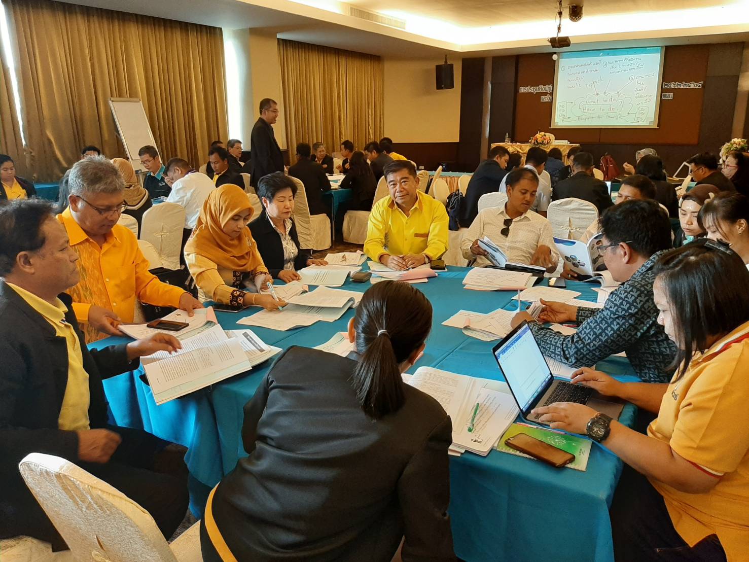 หัวหน้ายุทธศาสตร์ฯ พช.ยะลา ร่วมการประชุมเชิงปฏิบัติการทบทวนแผนพัฒนากลุ่มจังหวัดภาคใต้ชายแดน