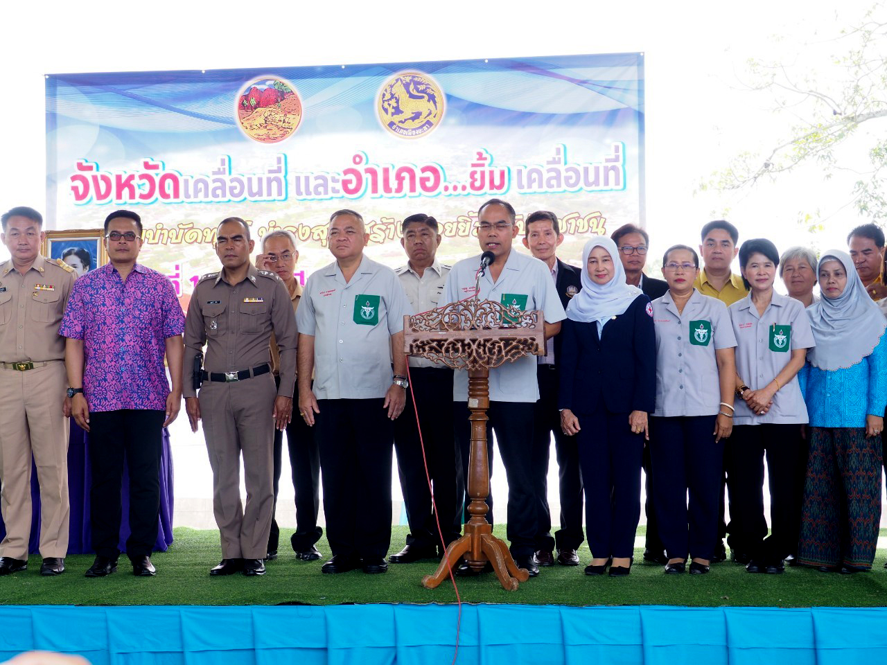 พช.ยะลา มอบทุนอุปการะ กองทุนพัฒนาเด็กชนบทในพระราชูปถัมภ์ สมเด็จพระเทพรัตนราชสุดาสยามบรมราชกุมารี ณ ตำบลลำใหม่