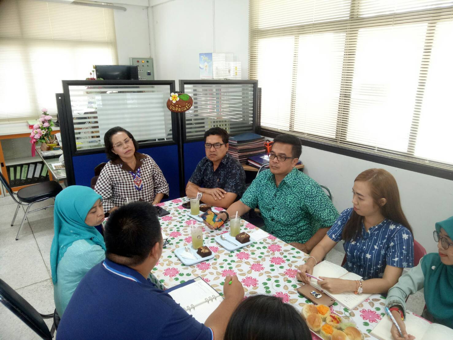 หัวหน้าผู้ตรวจราชการกรมการพัฒนาชุมชน ในโอกาสมาตรวจราชการและให้กำลังใจแก่เจ้าหน้าที่พัฒนาชุมชน อ.เมืองยะลา
