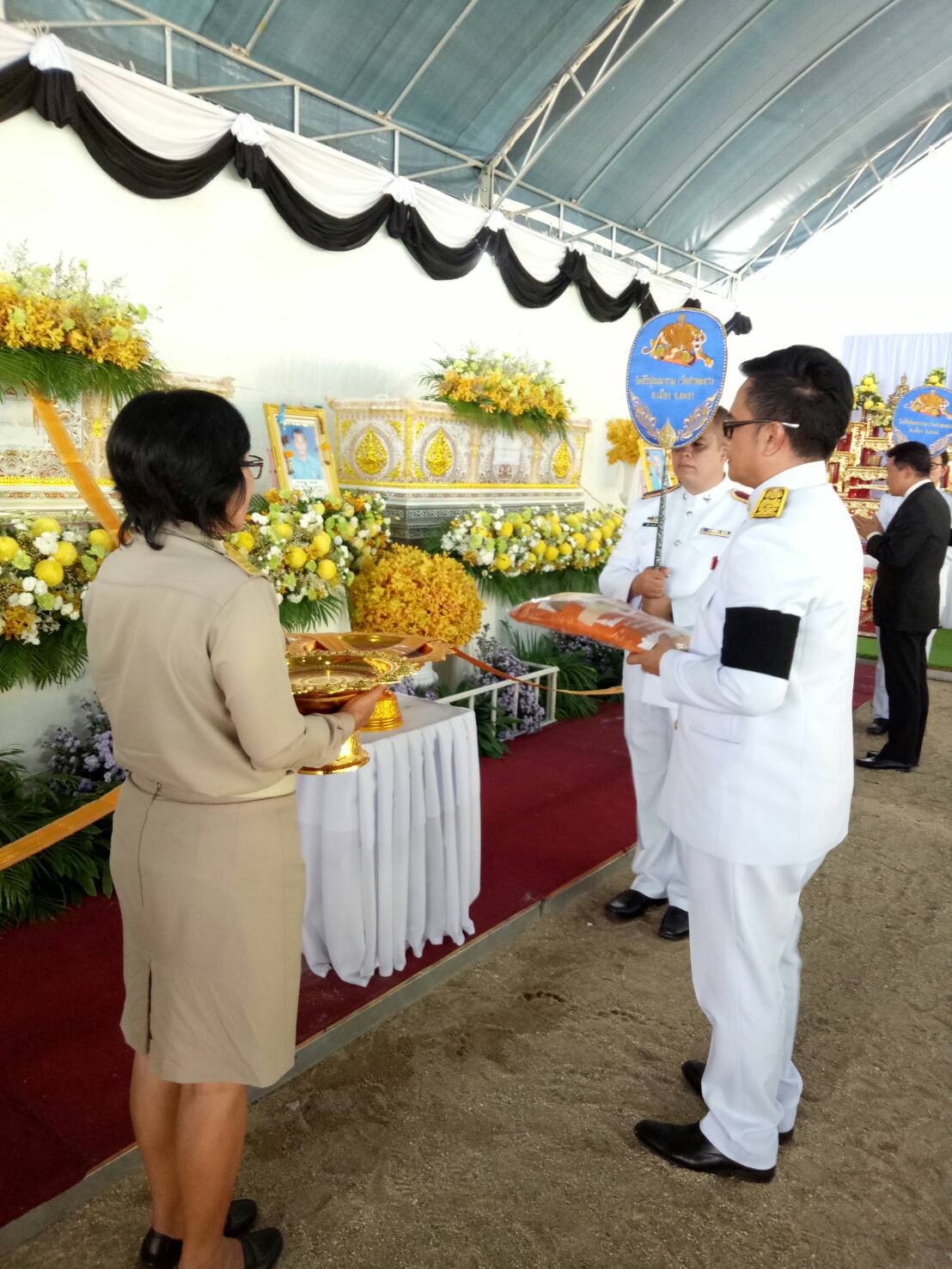 พัฒนาการจังหวัดยะลา ร่วมพิธีพระราชทานเพลิงศพผู้เสียชีวิต 9 ราย จากเหตุการณ์ความไม่สงบ