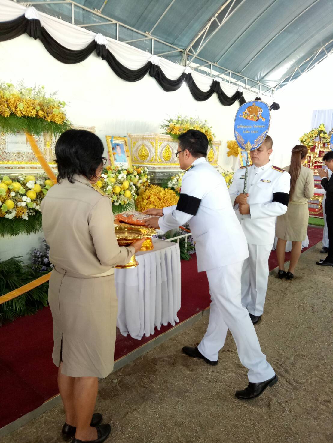 พัฒนาการจังหวัดยะลา ร่วมพิธีพระราชทานเพลิงศพผู้เสียชีวิต 9 ราย จากเหตุการณ์ความไม่สงบ