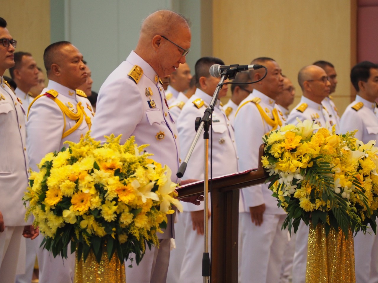 พช.ยะลา ร่วมพิธีถวายพานพุ่มราชสักการะ เนื่องในวันคล้ายวันพระบรมราชสมภพพระบาทสมเด็จพระบรมชนกาธิเบศร มหาภูมิพลอดุลยเดชมหาราช บรมนาถบพิตร