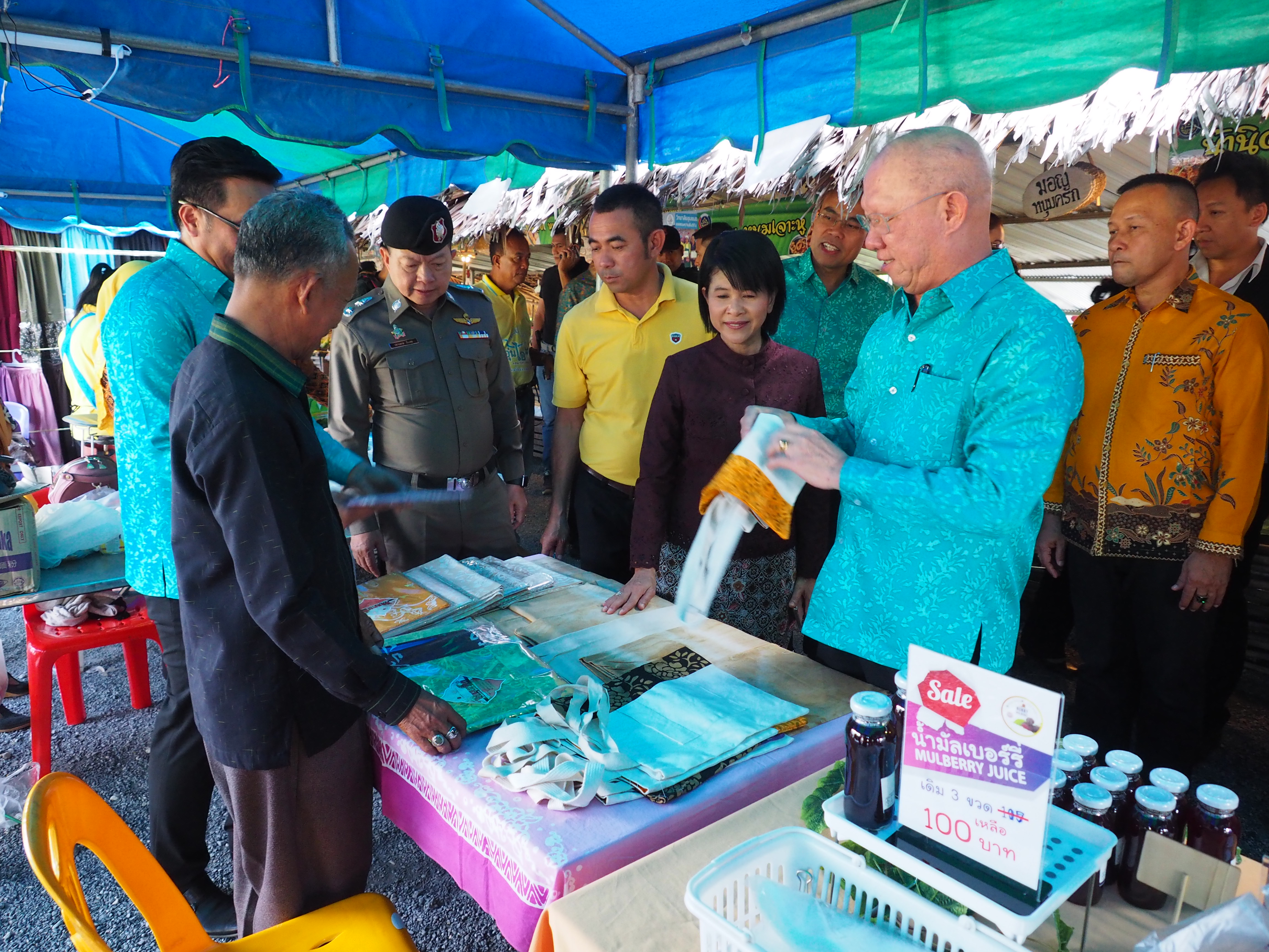จ.ยะลา Kick off ถนนคนเดินบ้านคลองทรายใน “เดิน กิน ชิม เที่ยว”