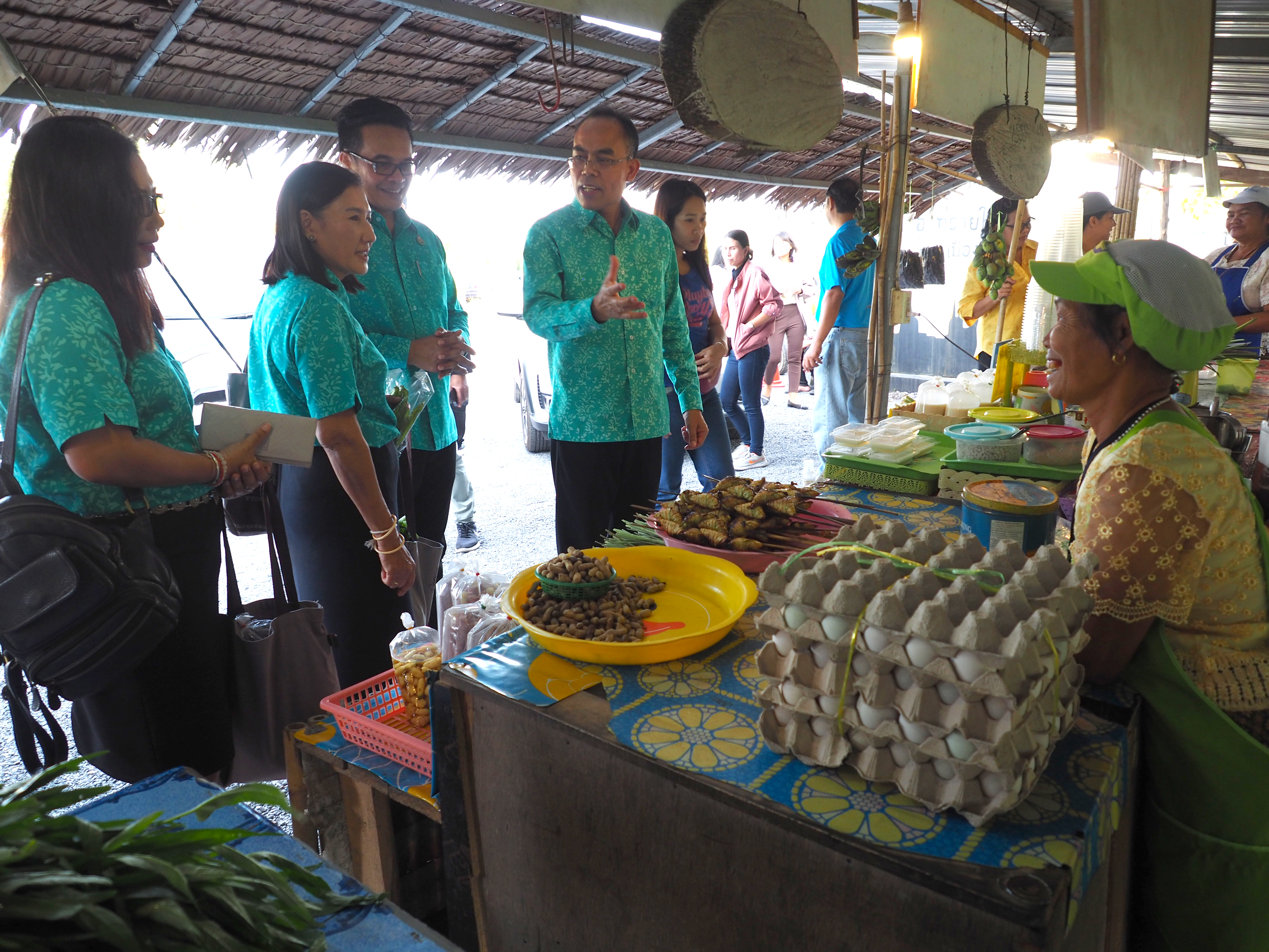 จ.ยะลา Kick off ถนนคนเดินบ้านคลองทรายใน “เดิน กิน ชิม เที่ยว”