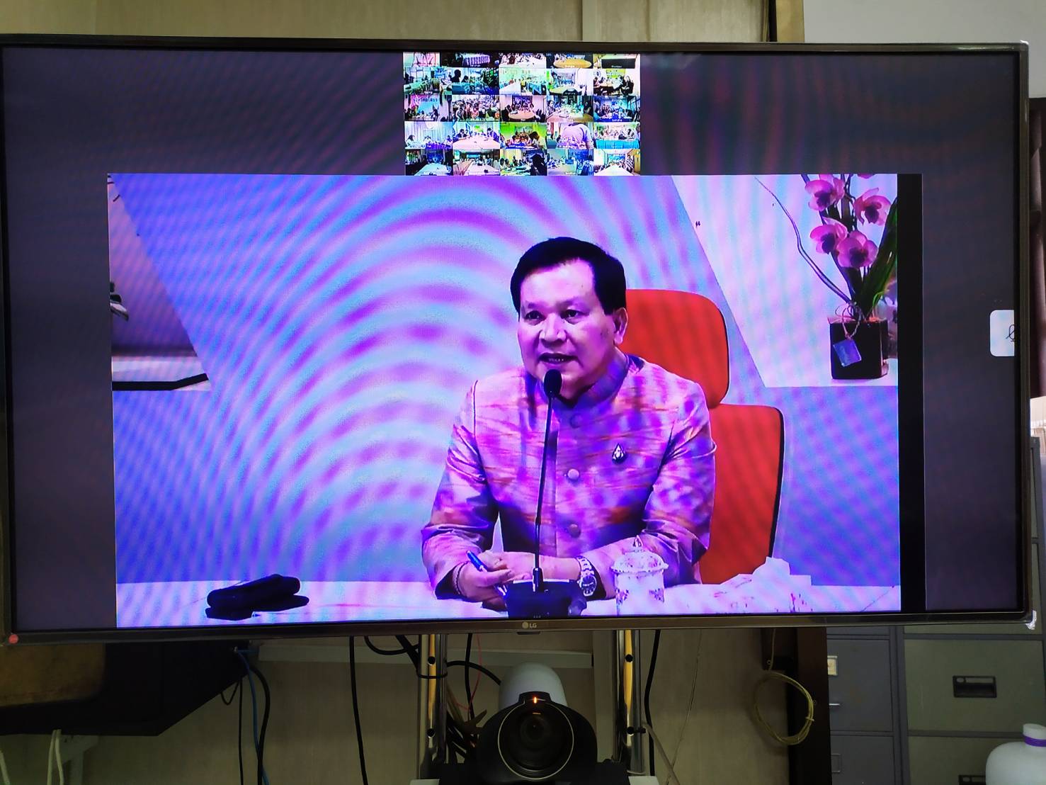พช.ยะลา ร่วมการประชุมเร่งรัด กำกับ ติดตาม การดำเนินงานกองทุนพัฒนาบทบาทสตรี