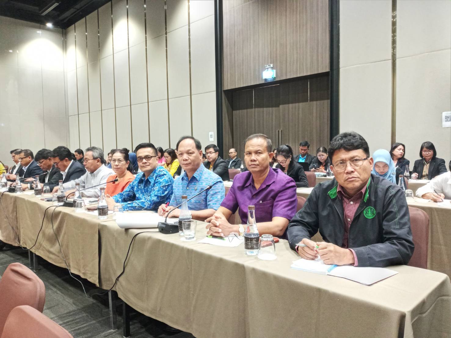พจ. ยะลา ร่วมประชุมรับฟังความคิดเห็นการปรับปรุงแผนการปฏิรูปประเทศ