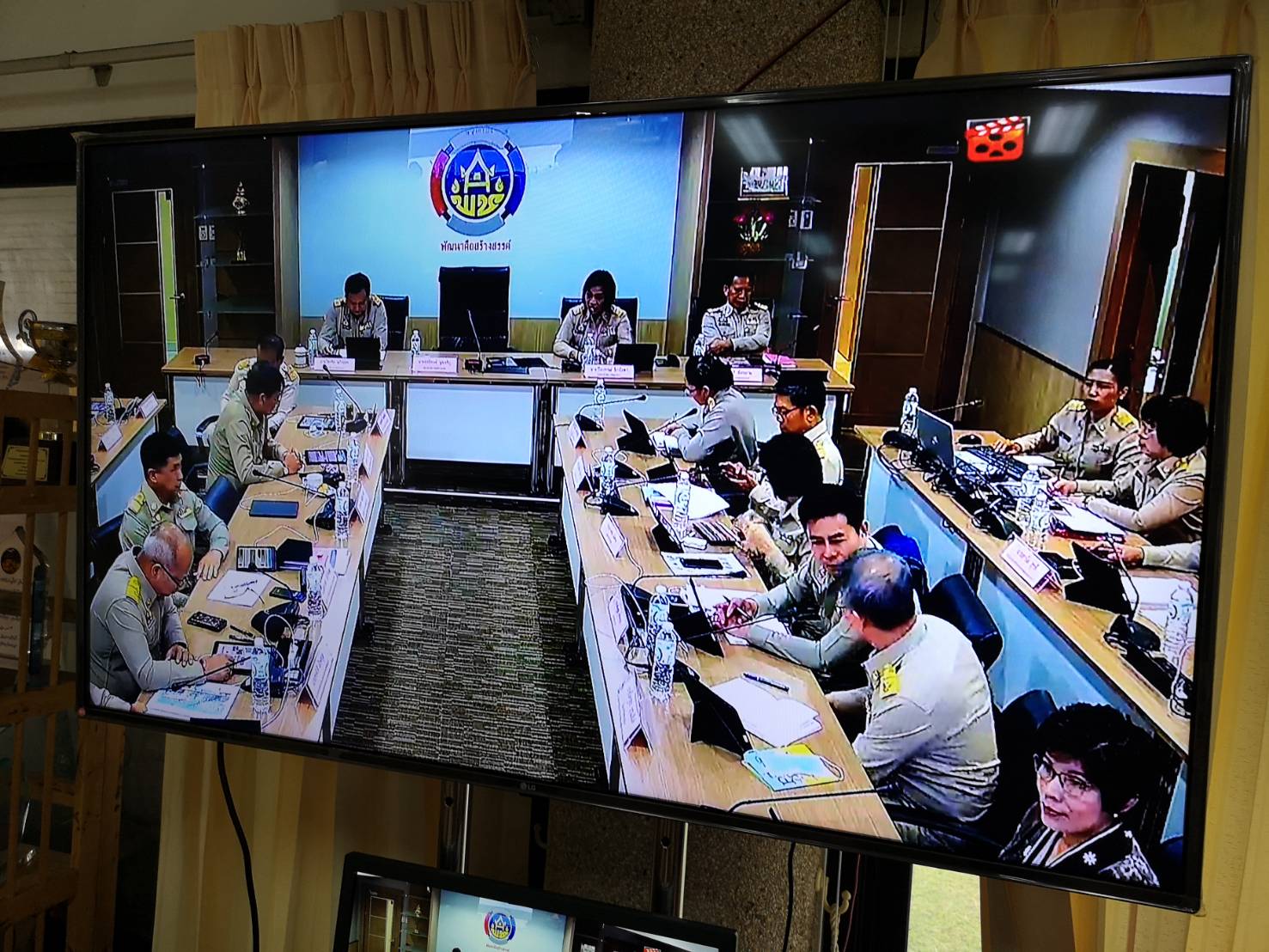 พช.ยะลา รับชมการประชุมกรมการพัฒนาชุมชน ครั้งที่ 2/2563