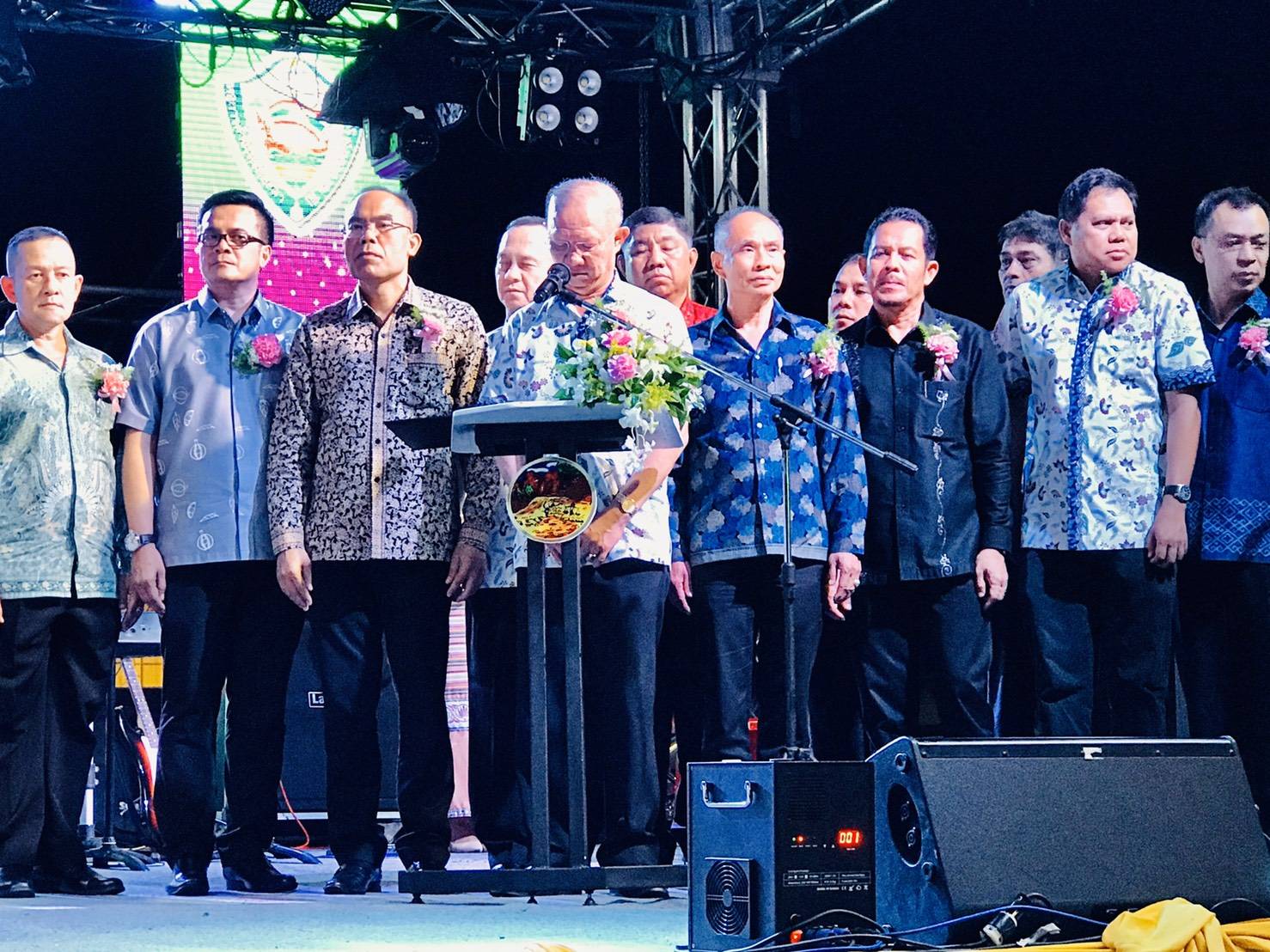 พจ.ยะลา ร่วมเปิดงาน “อาหารจานเด็ด” และ “ประเพณีว่าวนิบง”