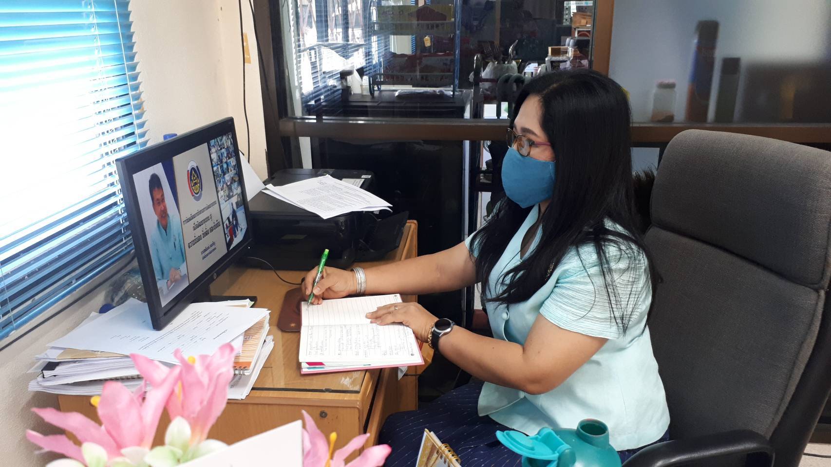 พช.ยะลา รับชมการประชุมเชิงปฏิบัติการตรวจติดตามผลการดำเนินงานของหน่วยรับตรวจ รายไตรมาส