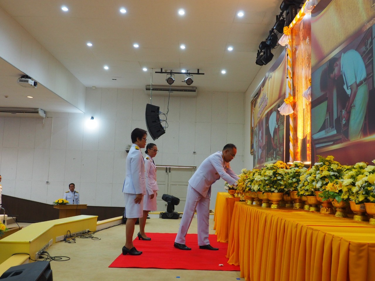 พช.ยะลา ร่วมพิธีถวายราชสักการะ “พระบิดาแห่งมาตรฐานการช่างไทย” ประจำปี 2563
