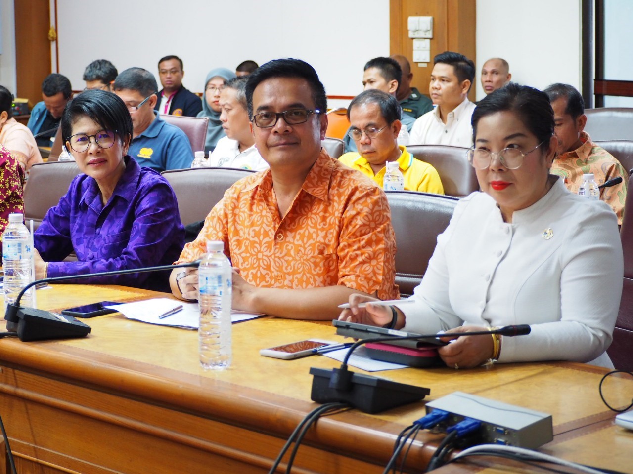 พจ.ยะลา ร่วมประชุมชี้แจงข้อราชการสำคัญผ่านระบบวีดิทัศน์ทางไกล (VCS)
