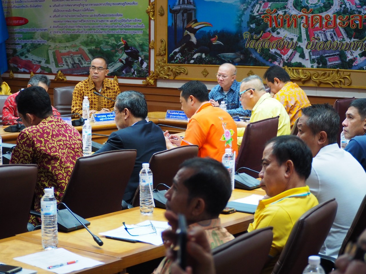 พจ.ยะลา ร่วมประชุมชี้แจงข้อราชการสำคัญผ่านระบบวีดิทัศน์ทางไกล (VCS)