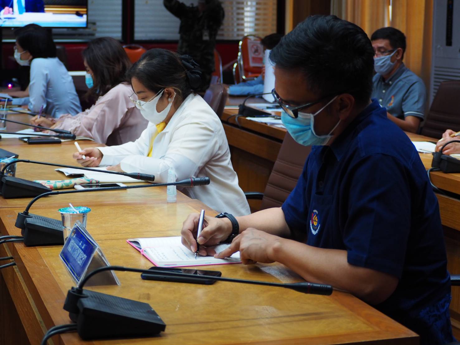 พจ.ยะลา ร่วมประชุมแนวทางปฏิบัติราชการภายใต้สถานการณ์ฉุกเฉิน