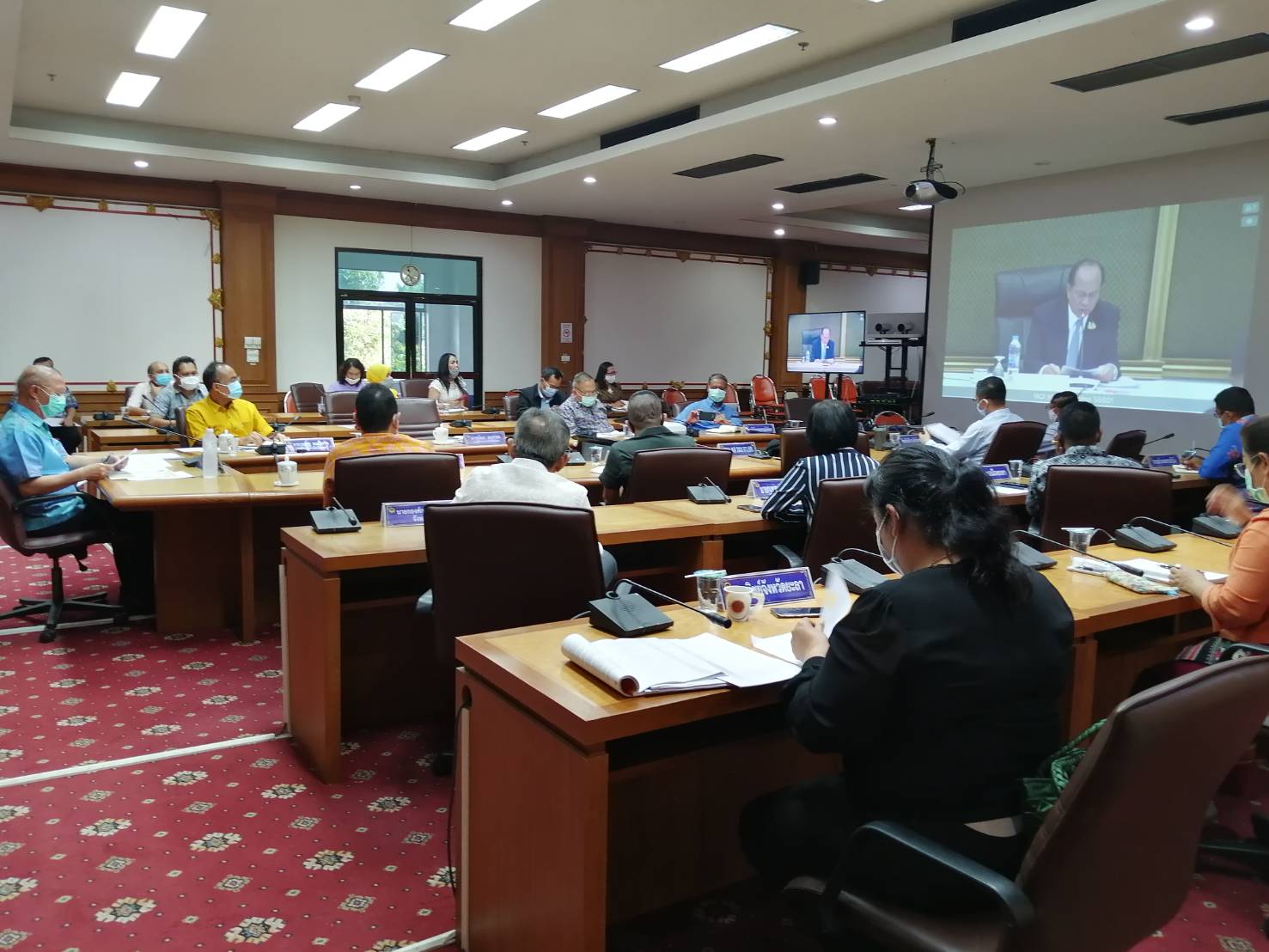 พช.ยะลา ประชุมเพื่อซักซ้อมแนวทางปฏิบัติเกี่ยวกับการยับยั้งการแพร่ระบาดของโรคติดเชื้อไวรัสโคโรนา 2019