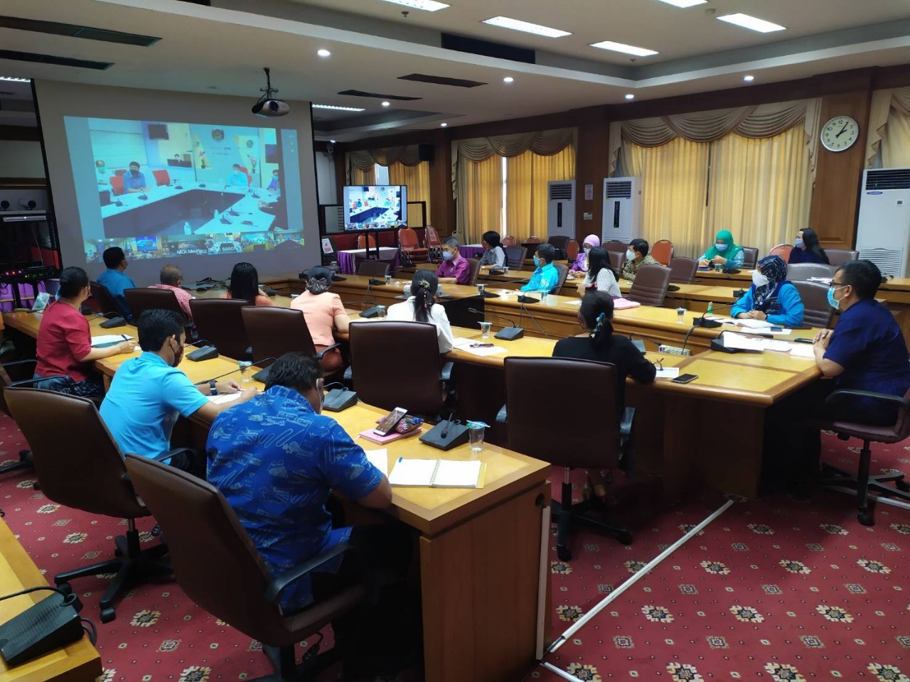 พช.ยะลา ร่วมประชุมการใช้งานระบบบริหารจัดการข้อมูลการพัฒนาคนแบบชี้เป้า : TPMAP