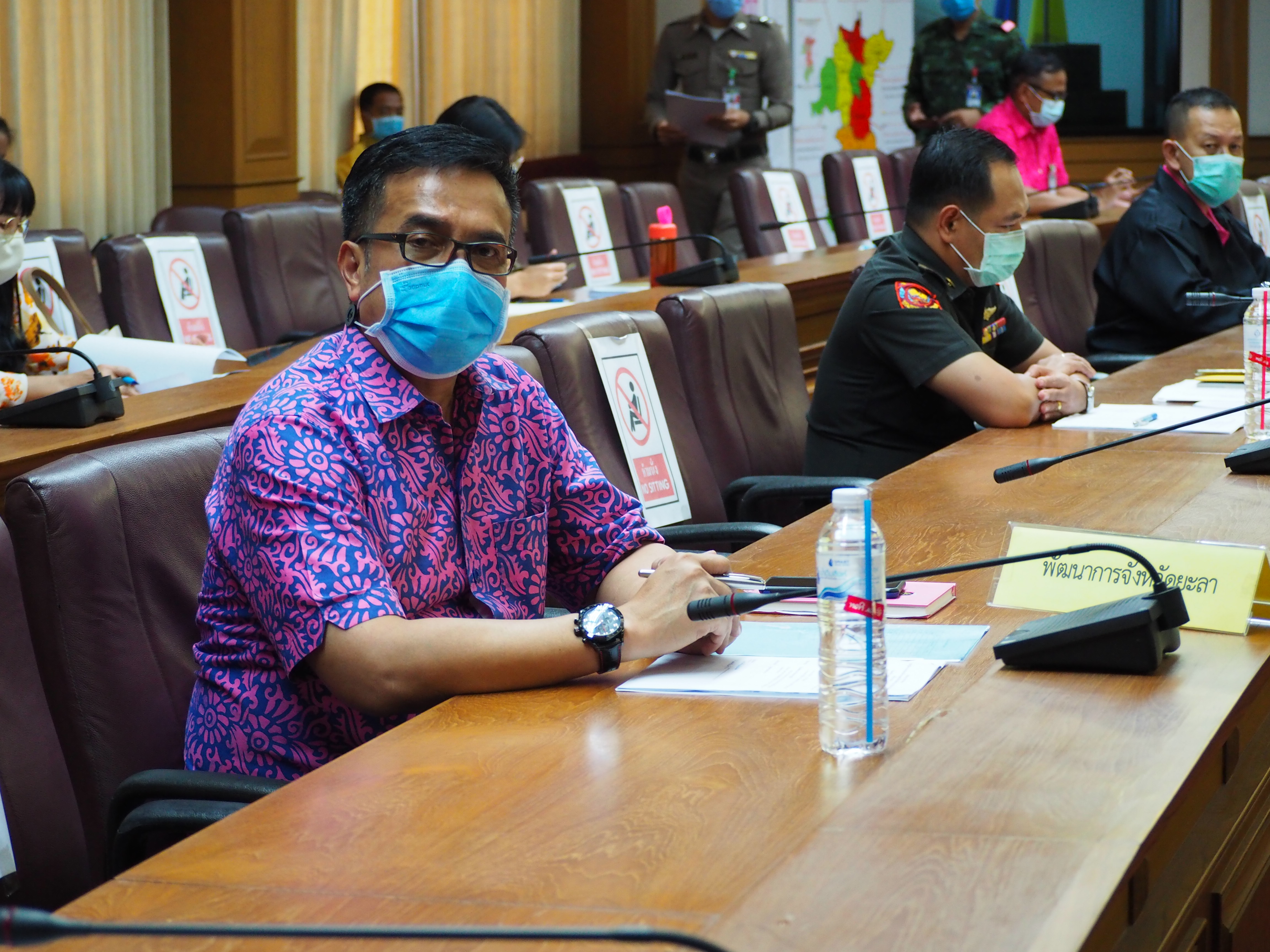 พจ.ยะลา ร่วมประชุมเฝ้าระวัง โควิด – 19 ครั้งที่ 33
