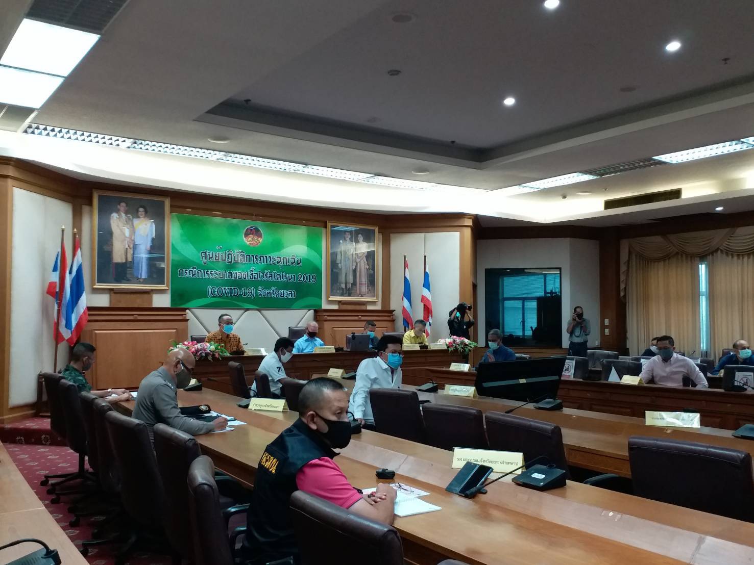 พช.ยะลา ร่วมประชุมศูนย์ปฏิบัติการภาวะฉุกเฉินกรณีการระบาดของเชื้อไวรัสโคโรนา 2019 (โควิด – 19) จังหวัดยะลา ครั้งที่ 60