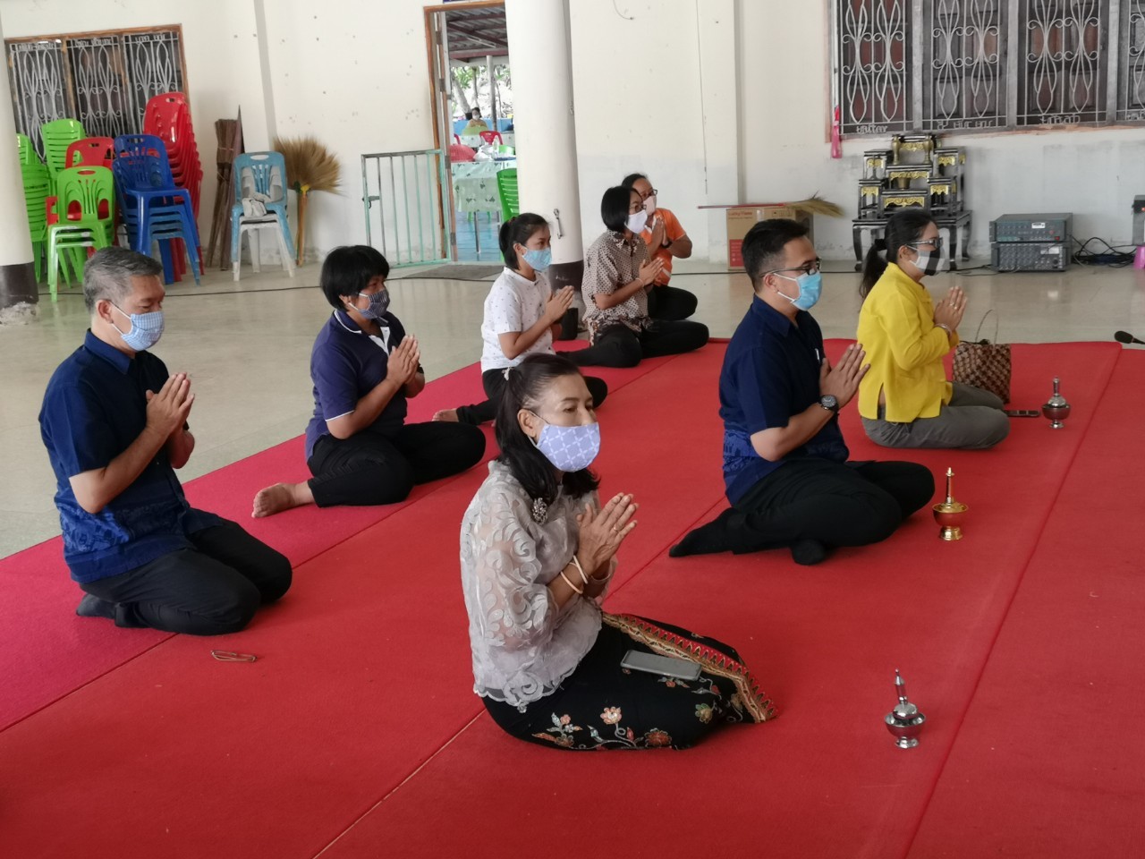 พัฒนาชุมชนยะลา ถวายเมล็ดพันธุ์ผัก เครื่องอุปโภค บริโภค แด่วัด-ที่พักสงฆ์ ในพื้นที่อำเภอยะหา
