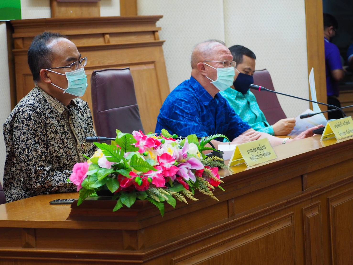 พจ.ยะลา ประชุมศูนย์เฝ้าระวังและป้องกันการแพร่ระบาด โควิด – 19 ครั้งที่ 64