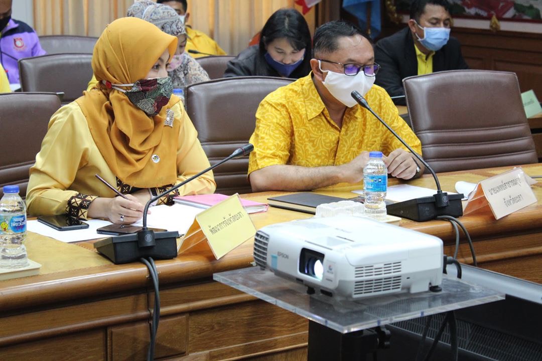พช.ยะลา ร่วมประชุมเตรียมพร้อมจัดงานแถลงข่าว 70 วัน ยะลาปลอดโควิดชีวิตปลอดภัย