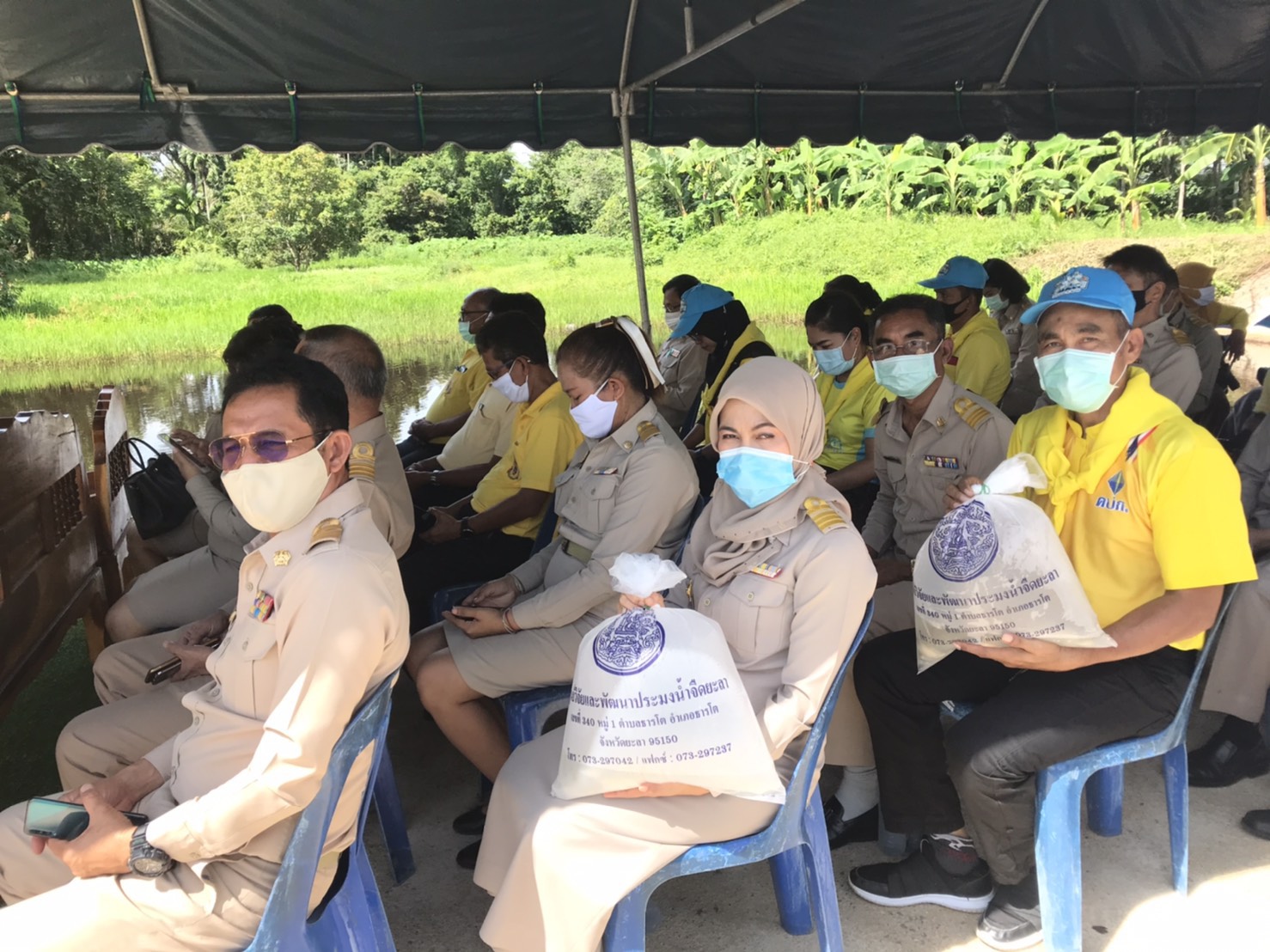 พช.ยะลา ร่วมพิธีปล่อยพันธุ์สัตว์น้ำเนื่องในวันเฉลิมพระชนมพรรษาพระบาทสมเด็จพระปรเมนทรรามาธิบดีศรีสินทรมหาวชิราลงกรณฯ พระวชิรเกล้าเจ้าอยู่หัว
