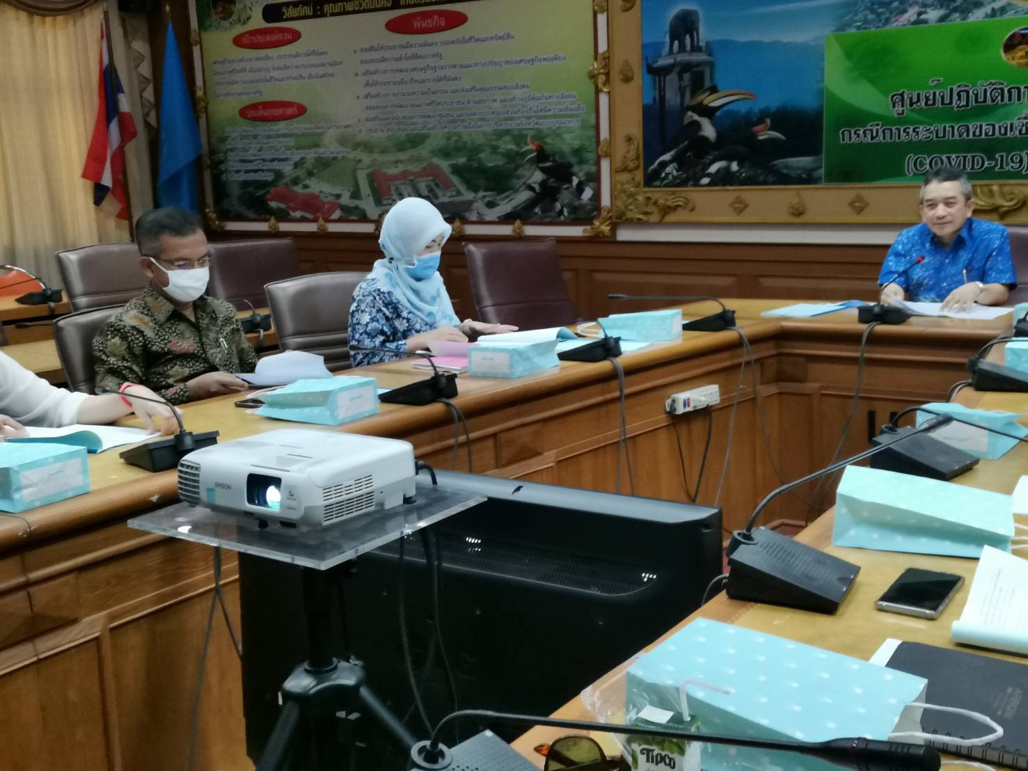 พช.ยะลา ร่วมประชุมคณะทำงานขับเคลื่อนและขยายผลโครงการอันเนื่องมาจากพระราชดำริจังหวัดยะลา (มิติด้านคุณภาพชีวิต)