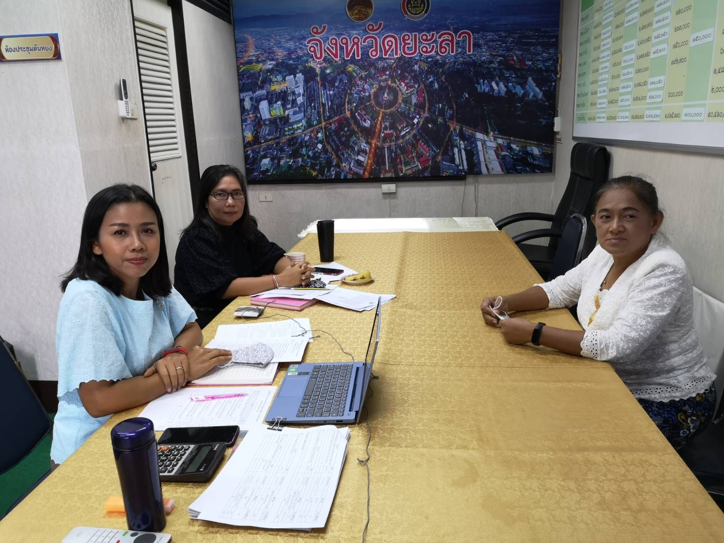พช.ยะลา รับชมการประชุมเครือข่ายการประเมินผลผ่านระบบ conference ครั้งที่ 3
