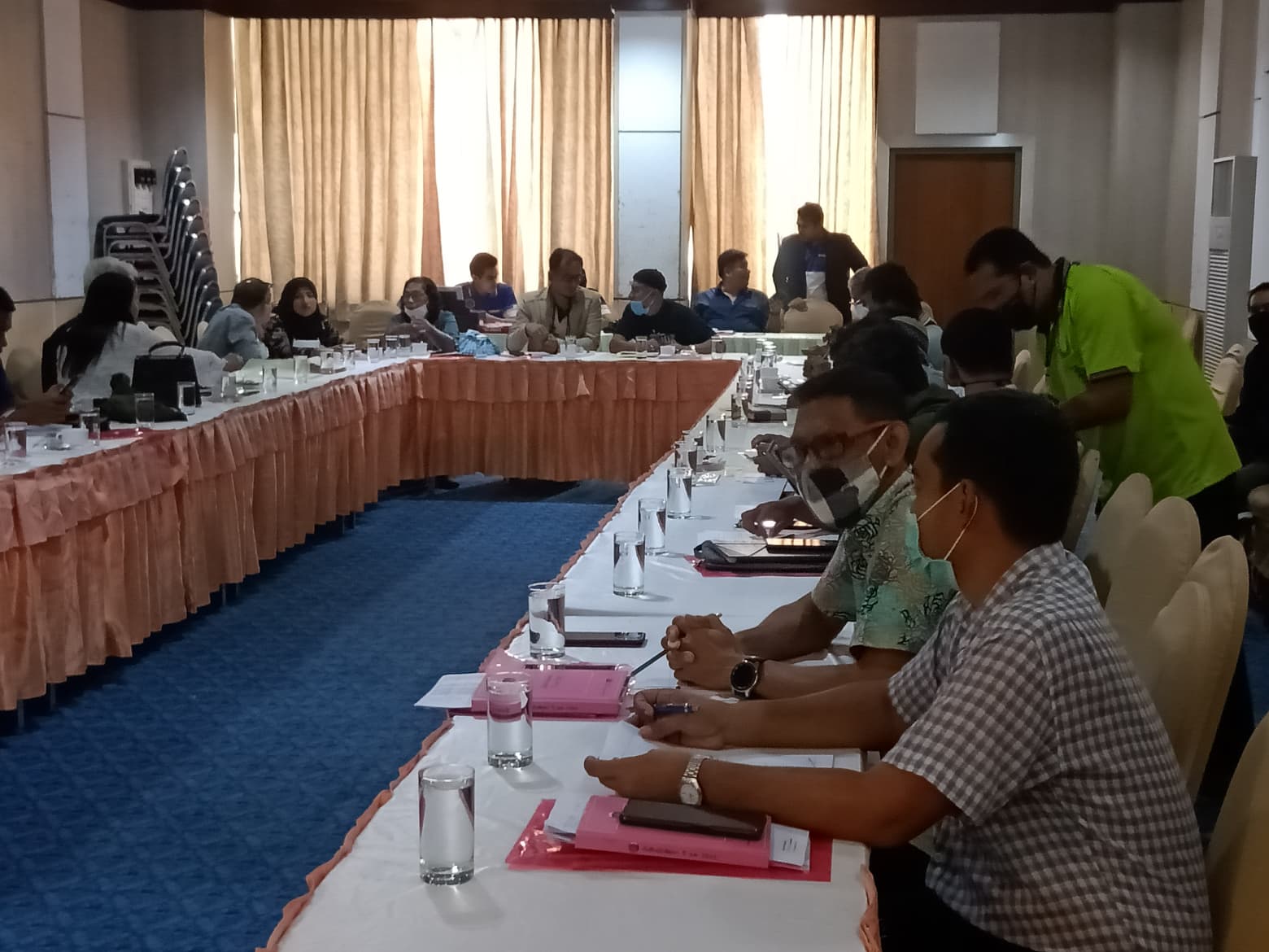 พช.ยะลา ร่วมประชุมหารือแนวทางการจัดกิจกรรมส่งเสริมและสนับสนุนการท่องเที่ยวในเขตพื้นที่เมืองชายแดน Digital Platform การตลาดในสื่อโซเชียล