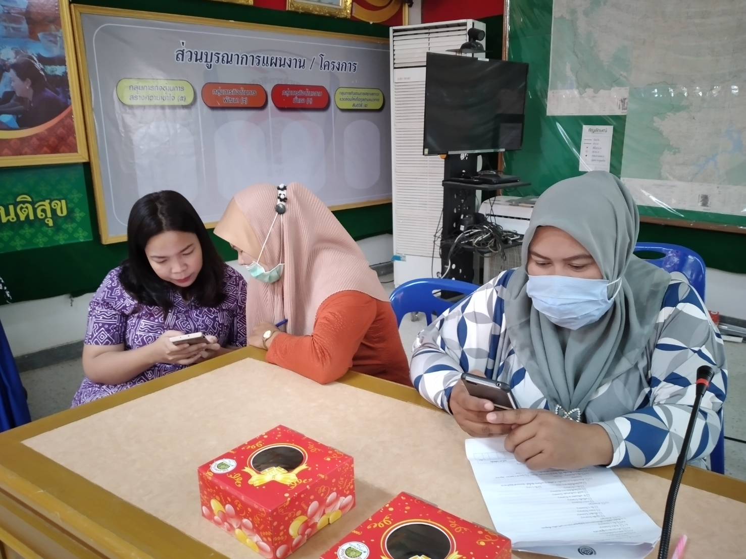 พช.ยะลา ร่วมประเมินผลการดำเนินงานกรมการพัฒนาชุมชน ประจำปี 2563