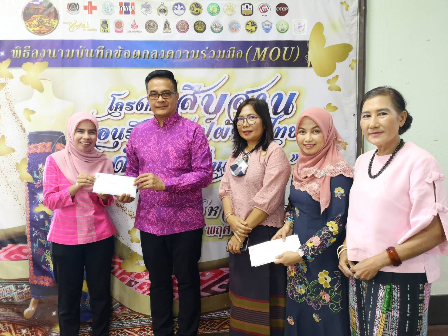 พช.ยะลา ส่งตัวอาสาพัฒนา (อสพ.) รุ่นที่ 72 ปฏิบัติงานในพื้นที่อำเภอ