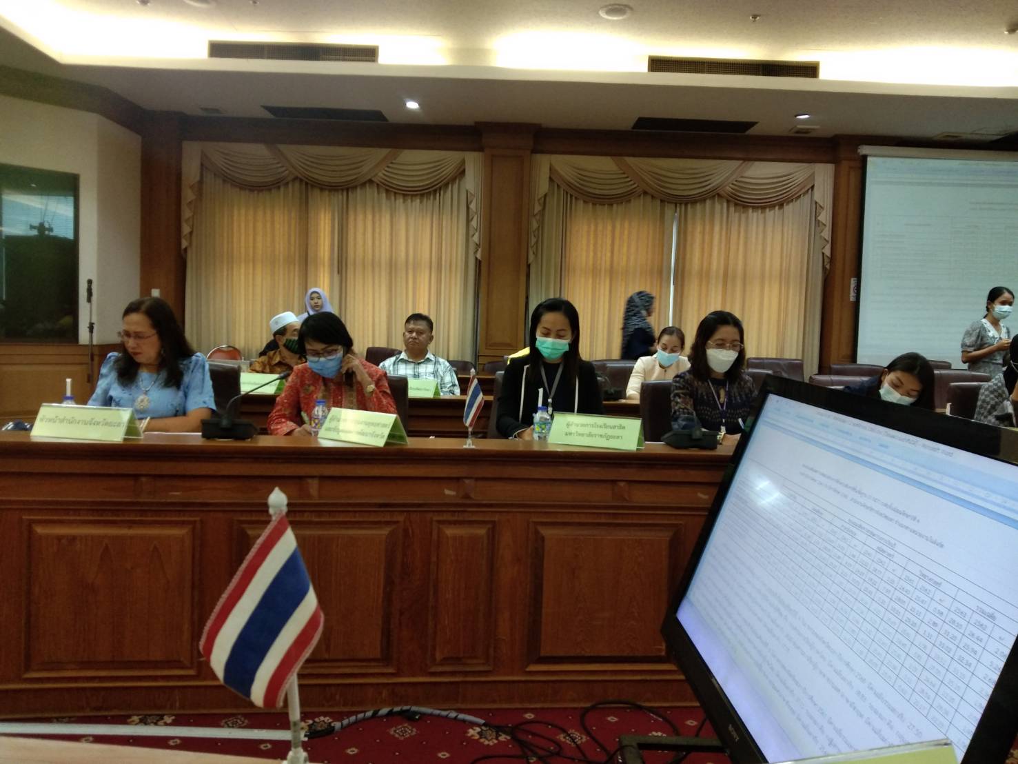 พช.ยะลา ร่วมประชุมหารือในประเด็นข้อสั่งการเกี่ยวกับการพัฒนาท้องถิ่น