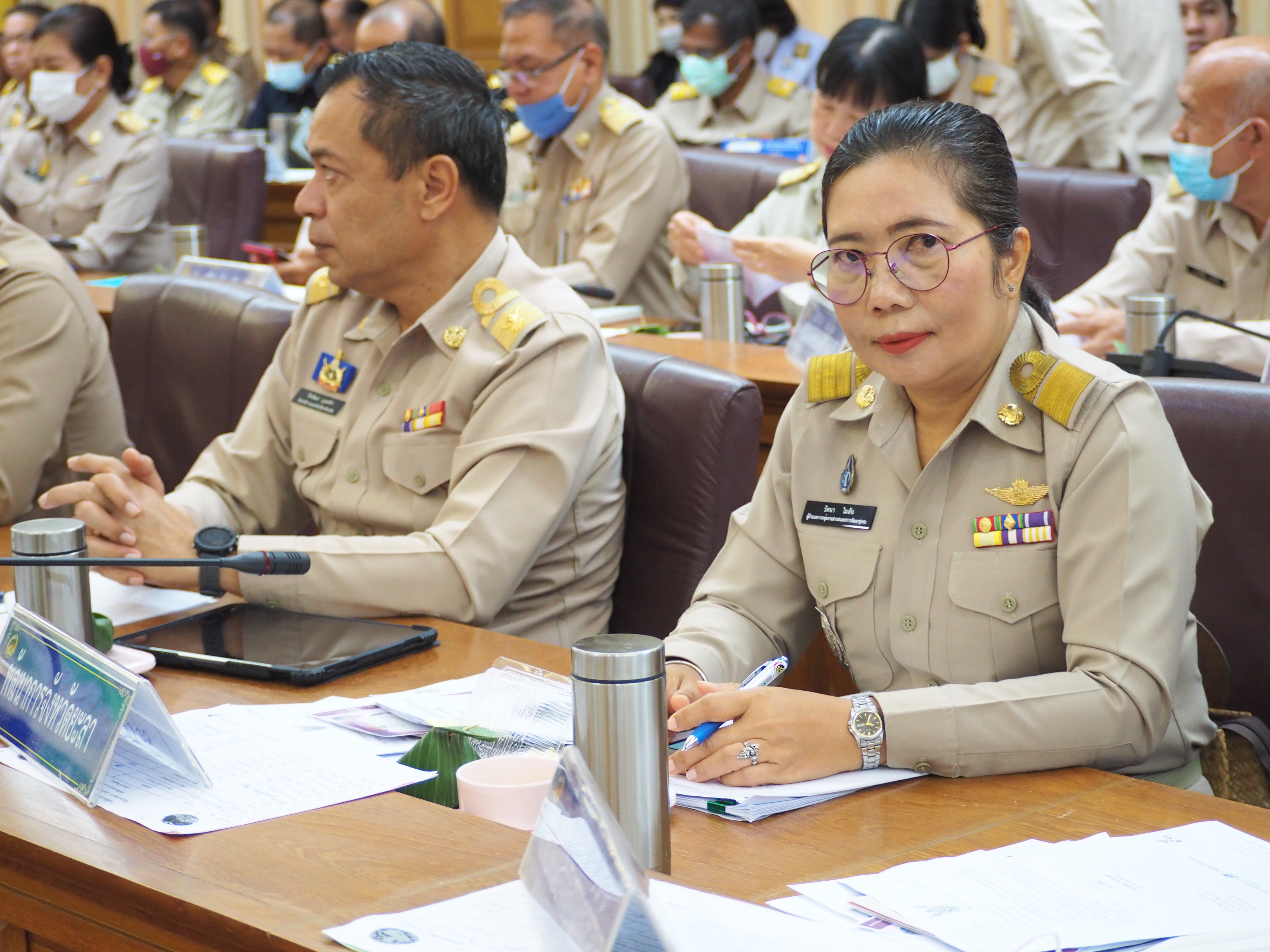 พช.ยะลา ร่วมประชุมกรมการจังหวัด ครั้งที่ 9 พร้อมเชิญชวนอุดหนุนกระเช้า OTOP