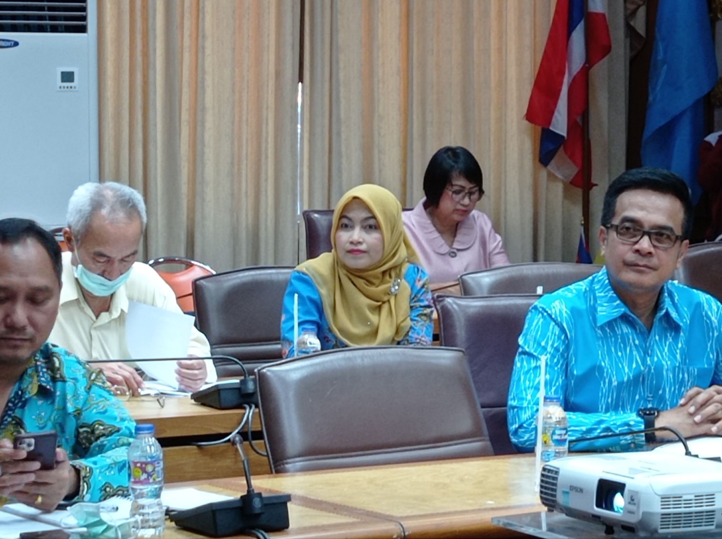 พจ.ยะลา ร่วมรับประชุมการมอบนโยบายของรองนายกรัฐมนตรี