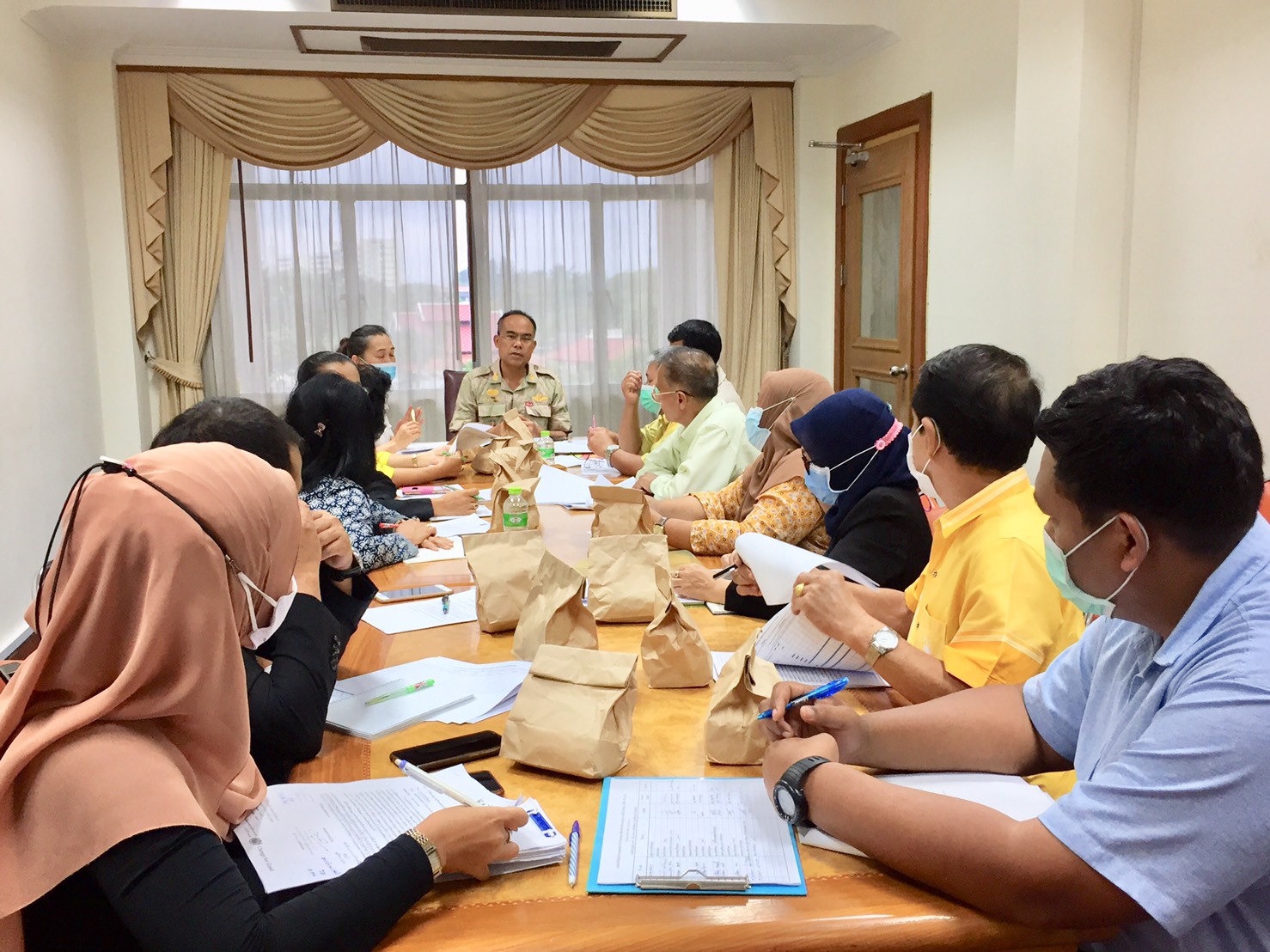 พช.ยะลา ประชุมคณะกรรมการอำนวยการและคณะทำงานการพัฒนาคุณภาพชีวิตระดับครัวเรือนแบบบูรณาการเชิงพื้นที่ (มิติที่ 4 ด้านรายได้ )