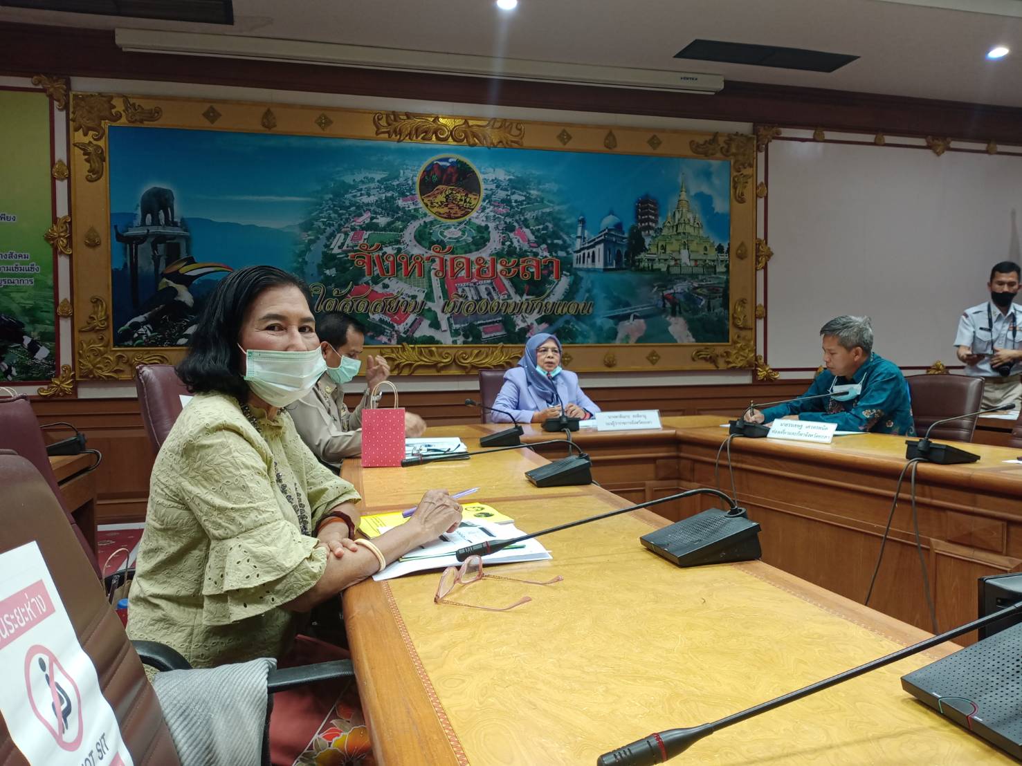 [ พช.ยะลา ร่วมประชุมคณะกรรมการพัฒนาการท่องเที่ยวจังหวัดยะลา ]