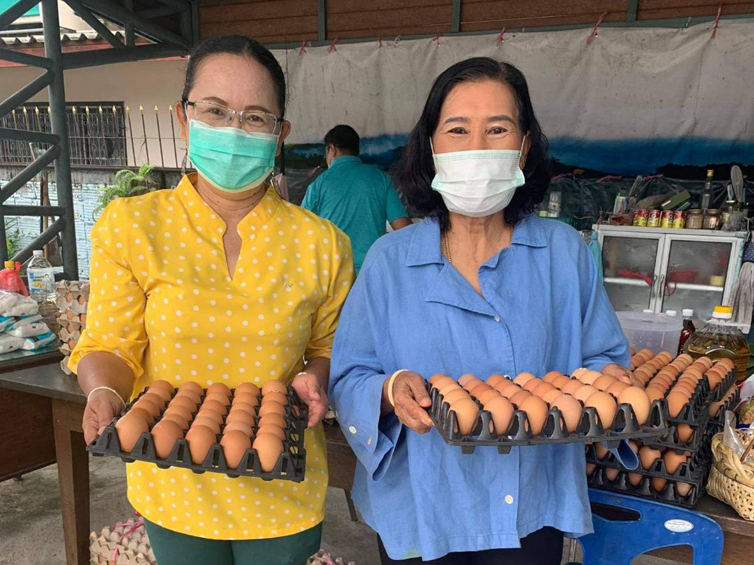 ชาว พช.ยะลา มอบธารน้ำใจ…ผู้ประสบภัยน้ำท่วม