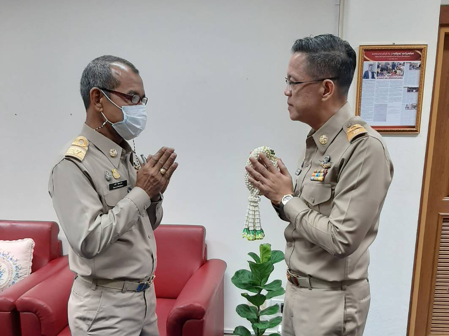 นายเสรี จิตรเวช พัฒนาการจังหวัดยะลา เข้าเยี่ยมคารวะผู้บริหารจังหวัด