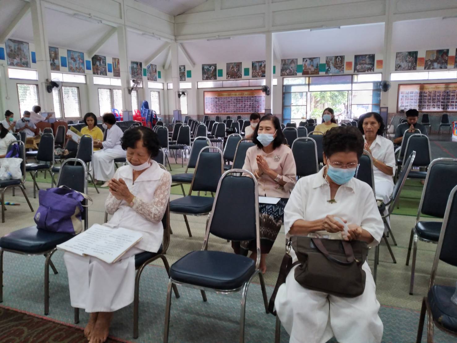 พจ.ยะลา ร่วมทำบุญเนื่องในวันธรรมะสวนะ วัดพุทธภูมิ พระอารามหลวง