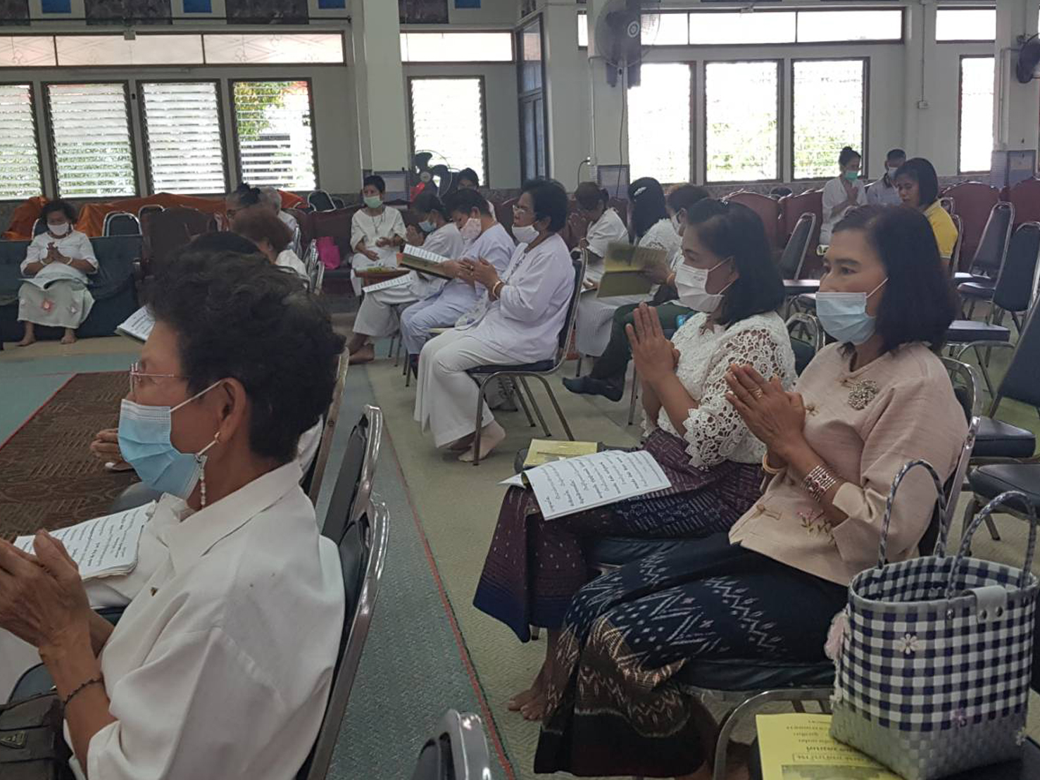 พจ.ยะลา ร่วมทำบุญเนื่องในวันธรรมะสวนะ วัดพุทธภูมิ พระอารามหลวง