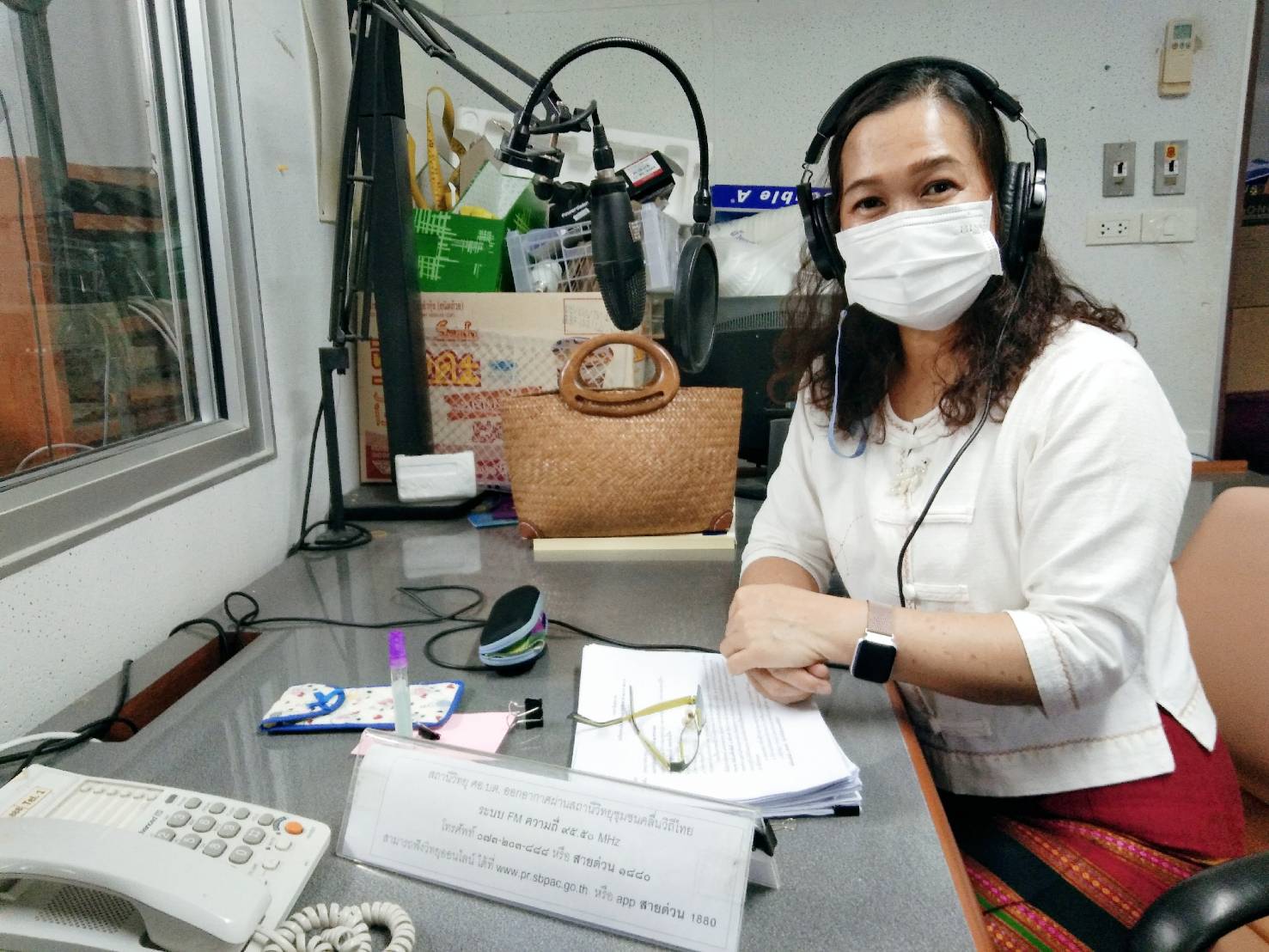 พช.ยะลา ดำเนินรายการวิทยุ “เรื่องเล่าจากชาว พช.”