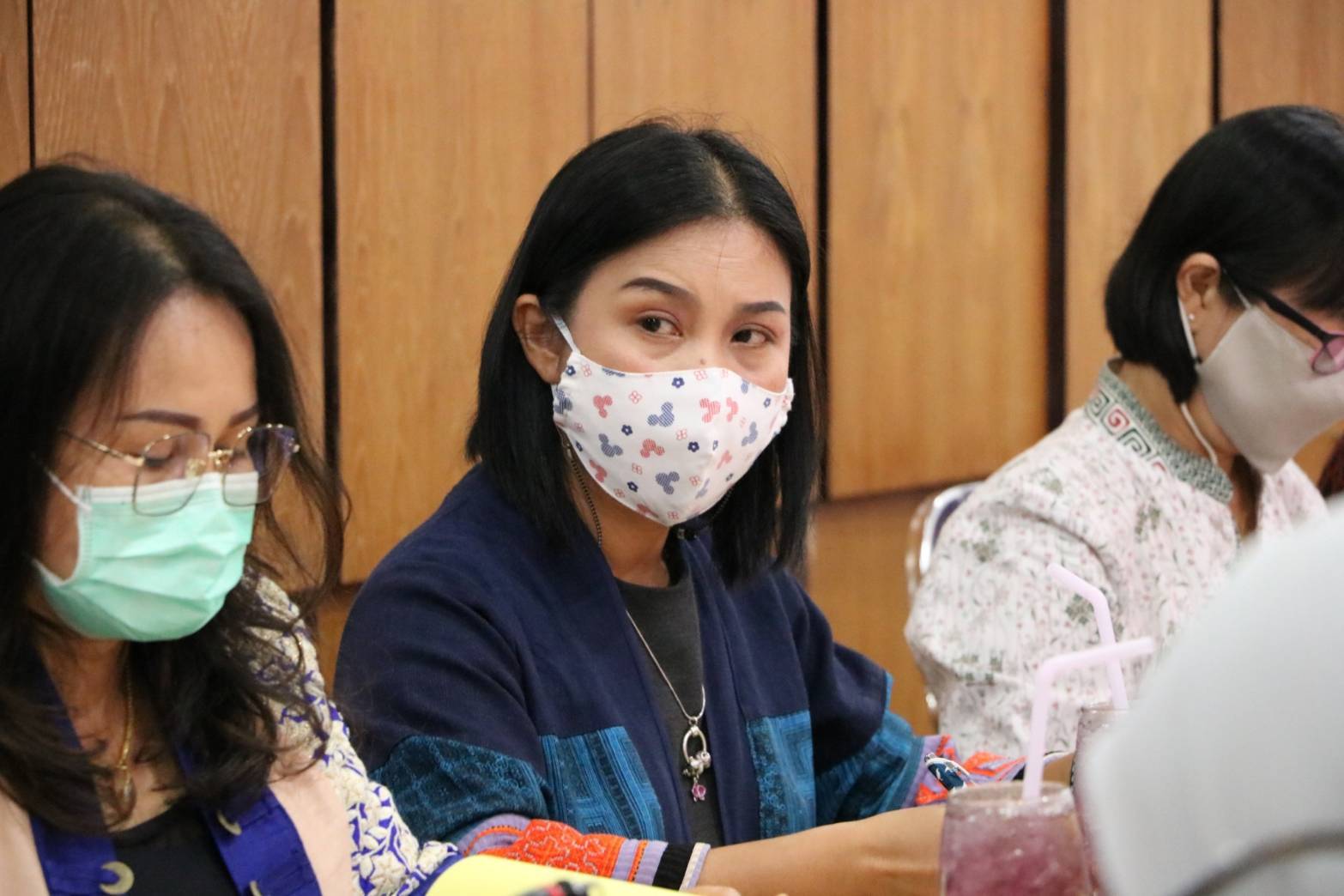 พช.ยะลา ร่วมคัดเลือกและสรรหาสตรีไทยดีเด่นจังหวัดยะลา ประจำปี 2564