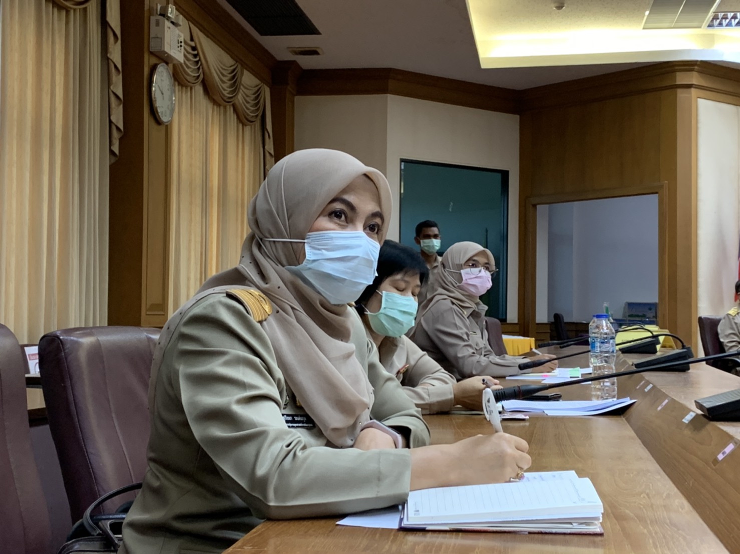 พช.ยะลา ร่วมประชุมรับมอบนโยบายการพัฒนาและเสริมสร้างความเข้มแข็งของเศรษฐกิจฐานราก