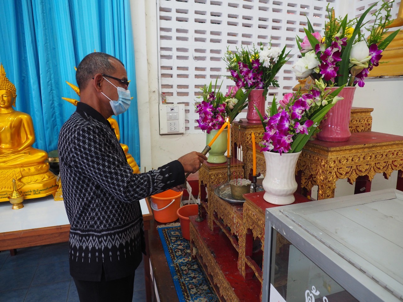 พจ.ยะลา ถวายภัตตาหารพระภิกษุ สามเณร ณ วัดพุทธภูมิ พระอารามหลวง