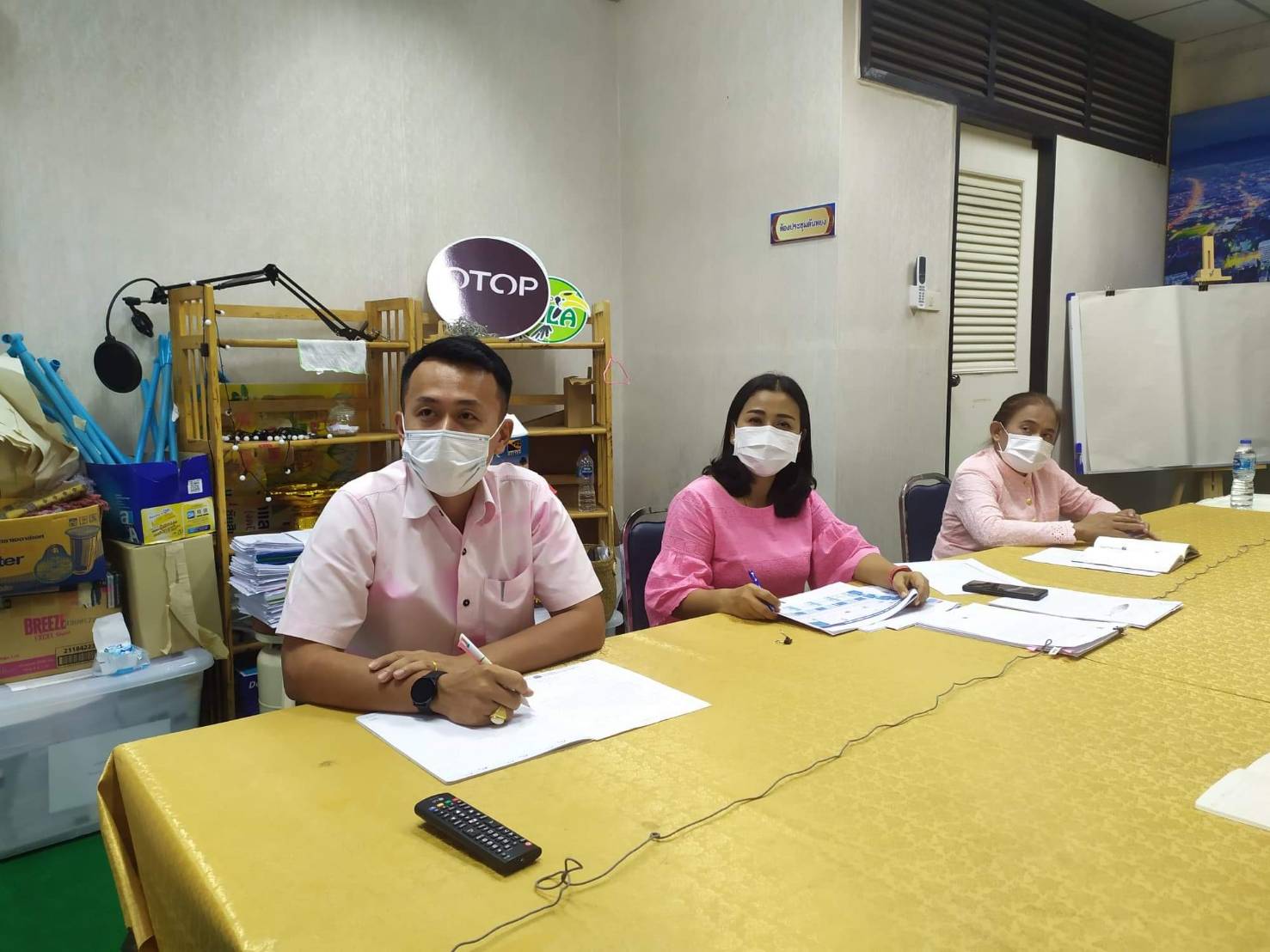 พช.ยะลา รับชมการประชุมขับเคลื่อนการพัฒนาสารสนเทศงานพัฒนาชุมชน