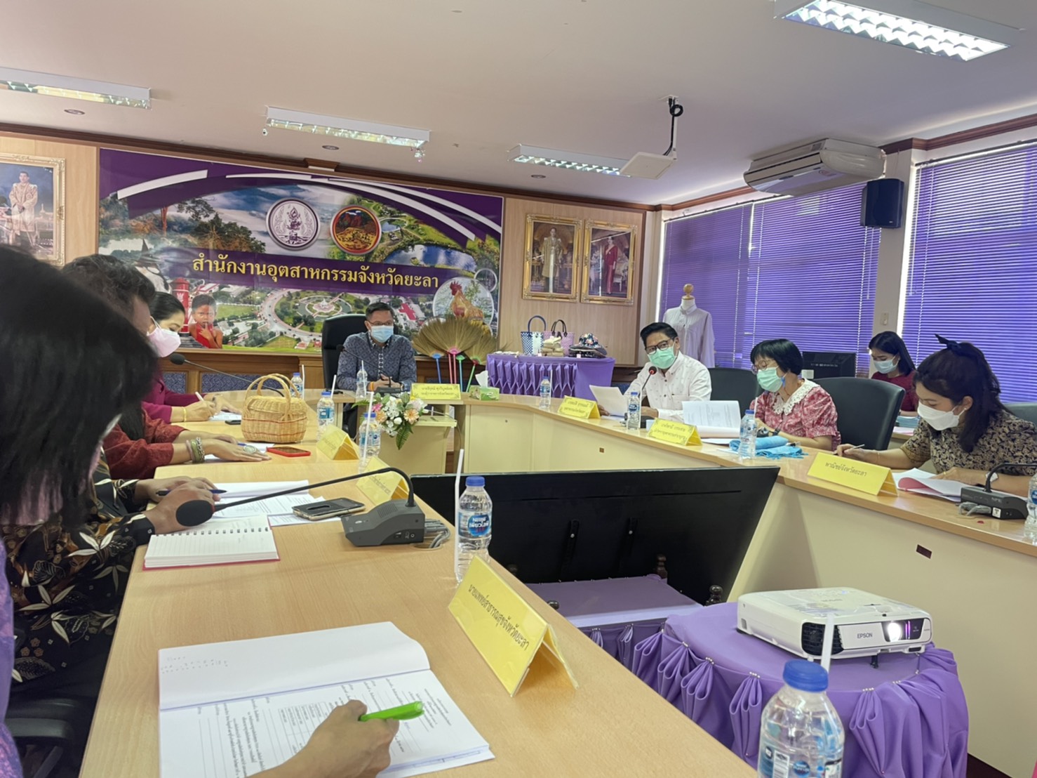 พช.ยะลา ร่วมประชุมคณะกรรมการรับรองมาตรฐานผลิตภัณฑ์ชุมชนจังหวัดยะลา ครั้งที่ 23-3/2564