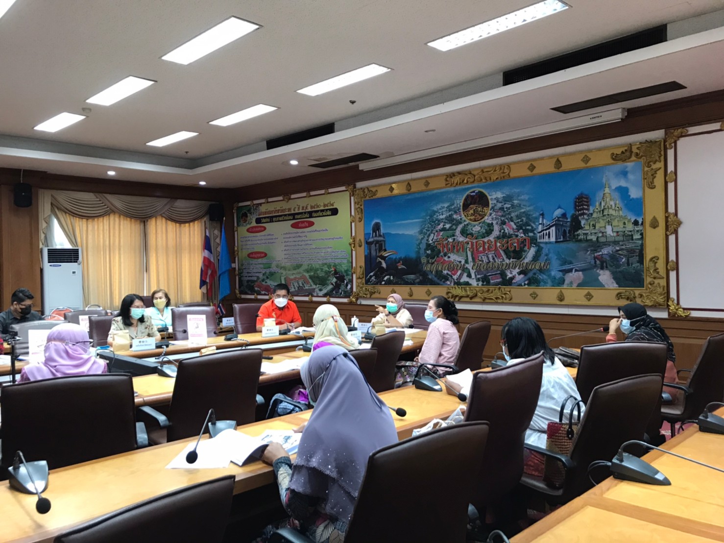 พช.ยะลา ประชุมคณะอนุกรรมการบริหารกองทุนพัฒนาบทบาทสตรี ครั้งที่ 6/2564